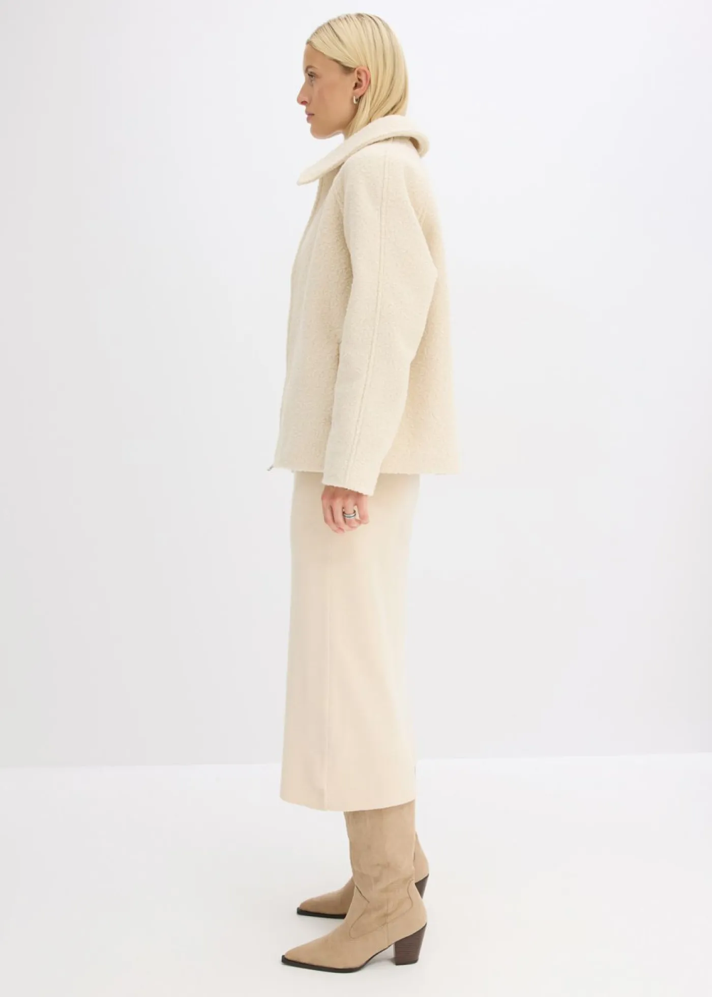 bonprix bonprix Chaquetas Y Abrigos>Blusón de bouclé suave gris guijarro