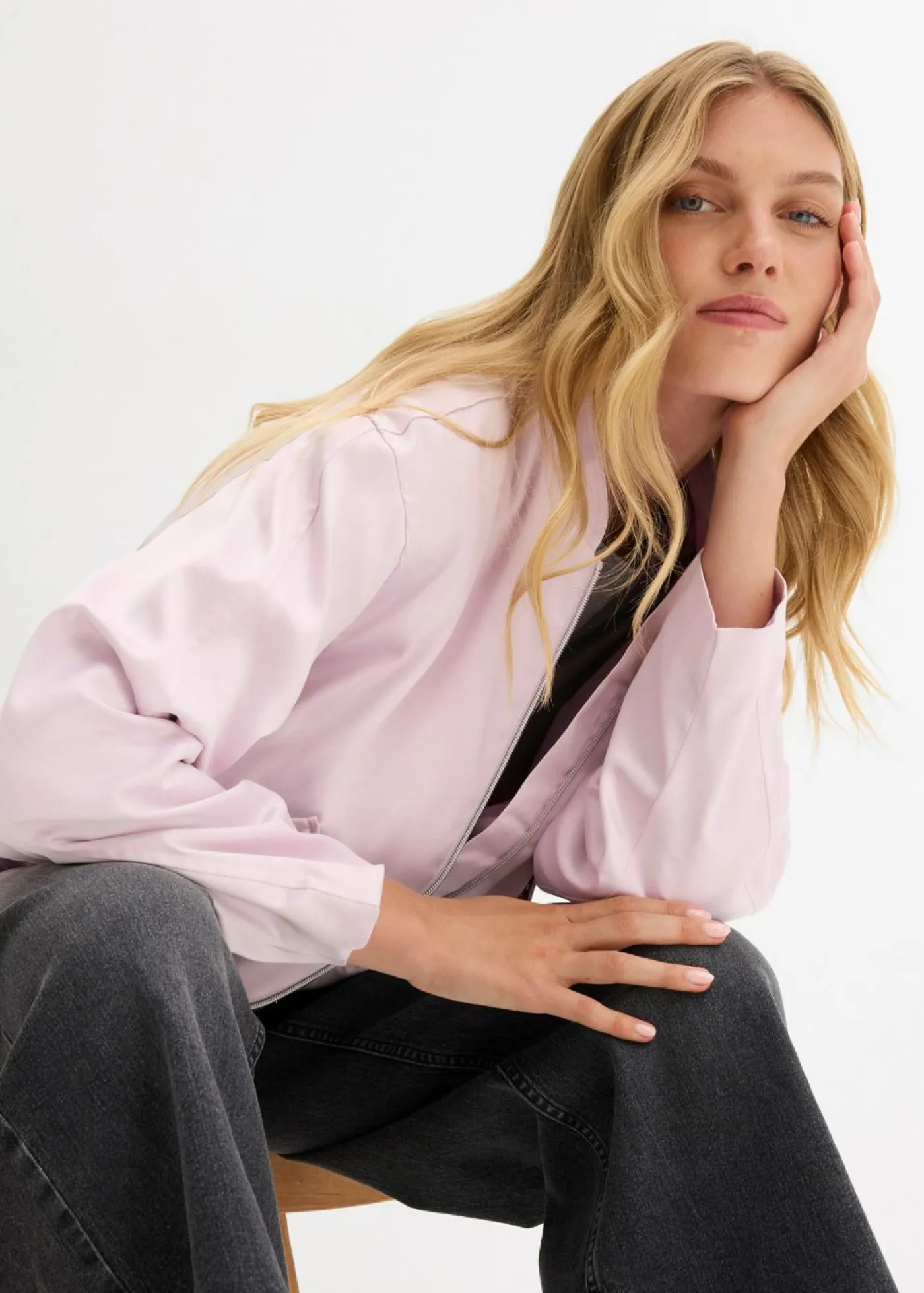 bonprix bonprix Esenciales|Chaquetas Y Abrigos>Blusón suave de mezcla de viscosa brillante Lila empolvado