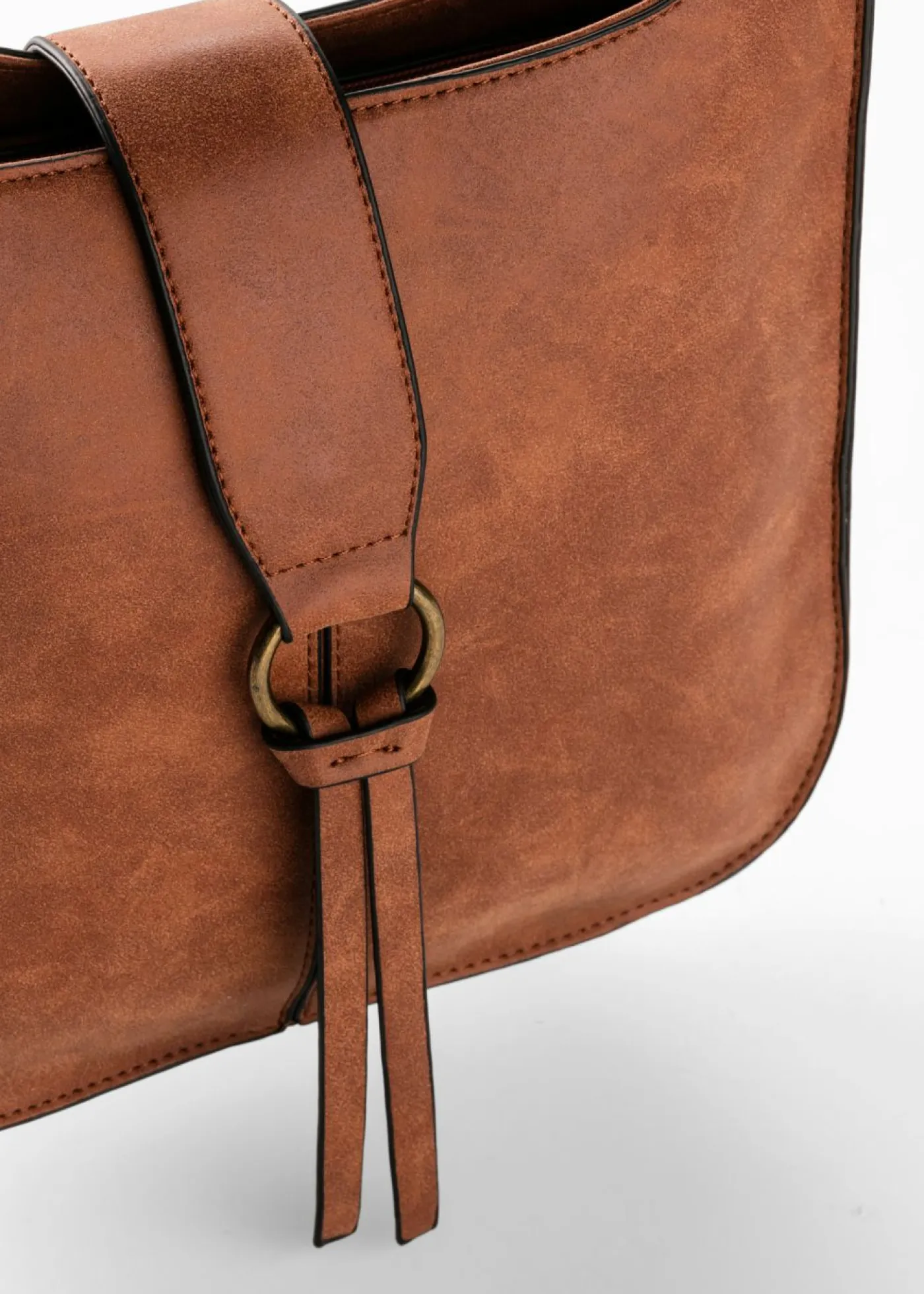 bonprix bonprix Complementos Temáticos·Accesorios Veganos|Bolsos>Bolso bandolera con detalle de hebilla decorativa Bolso de estilo bandolera en coñac