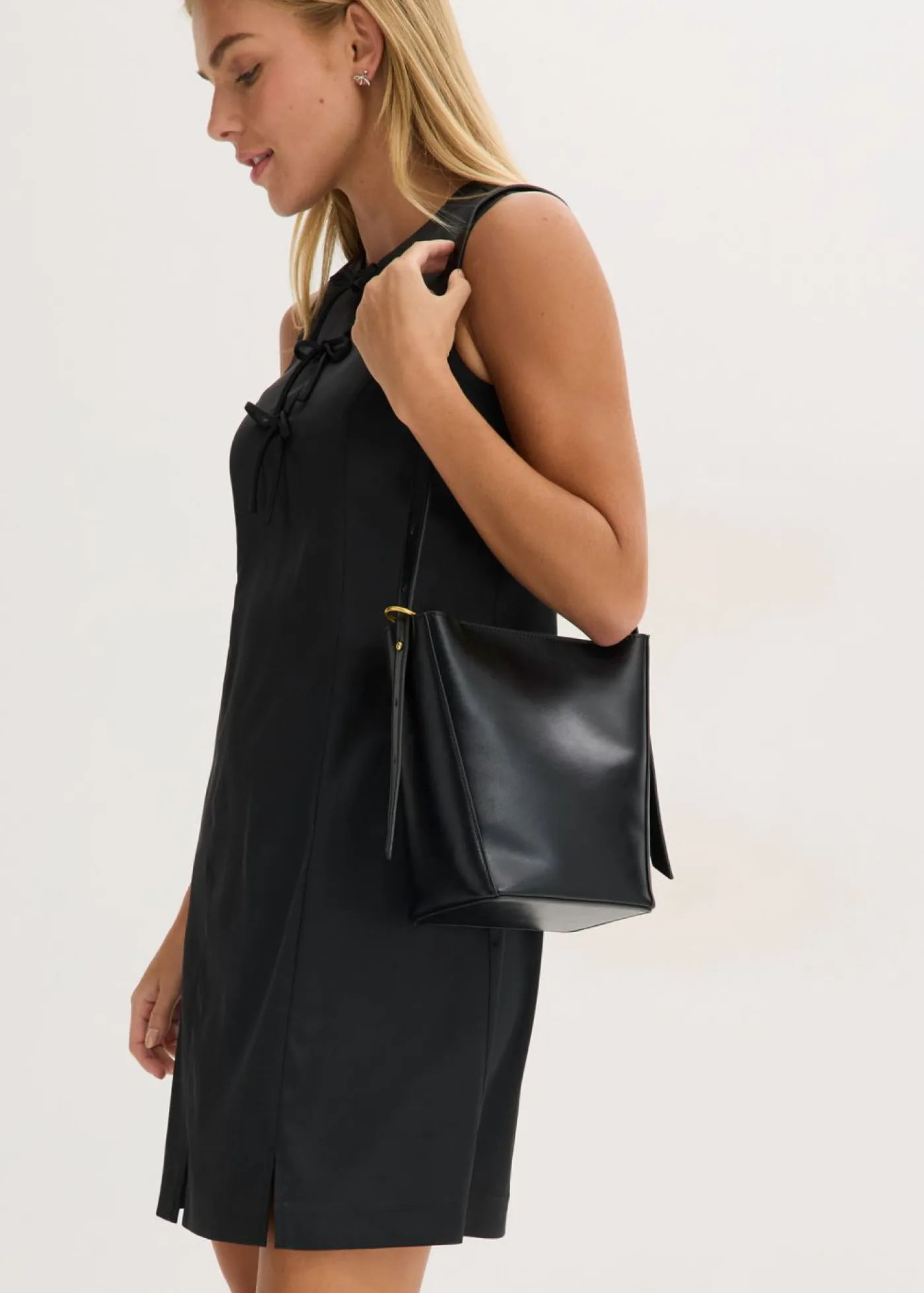 bonprix bonprix Bolsos>Bolso tipo bucket Negro