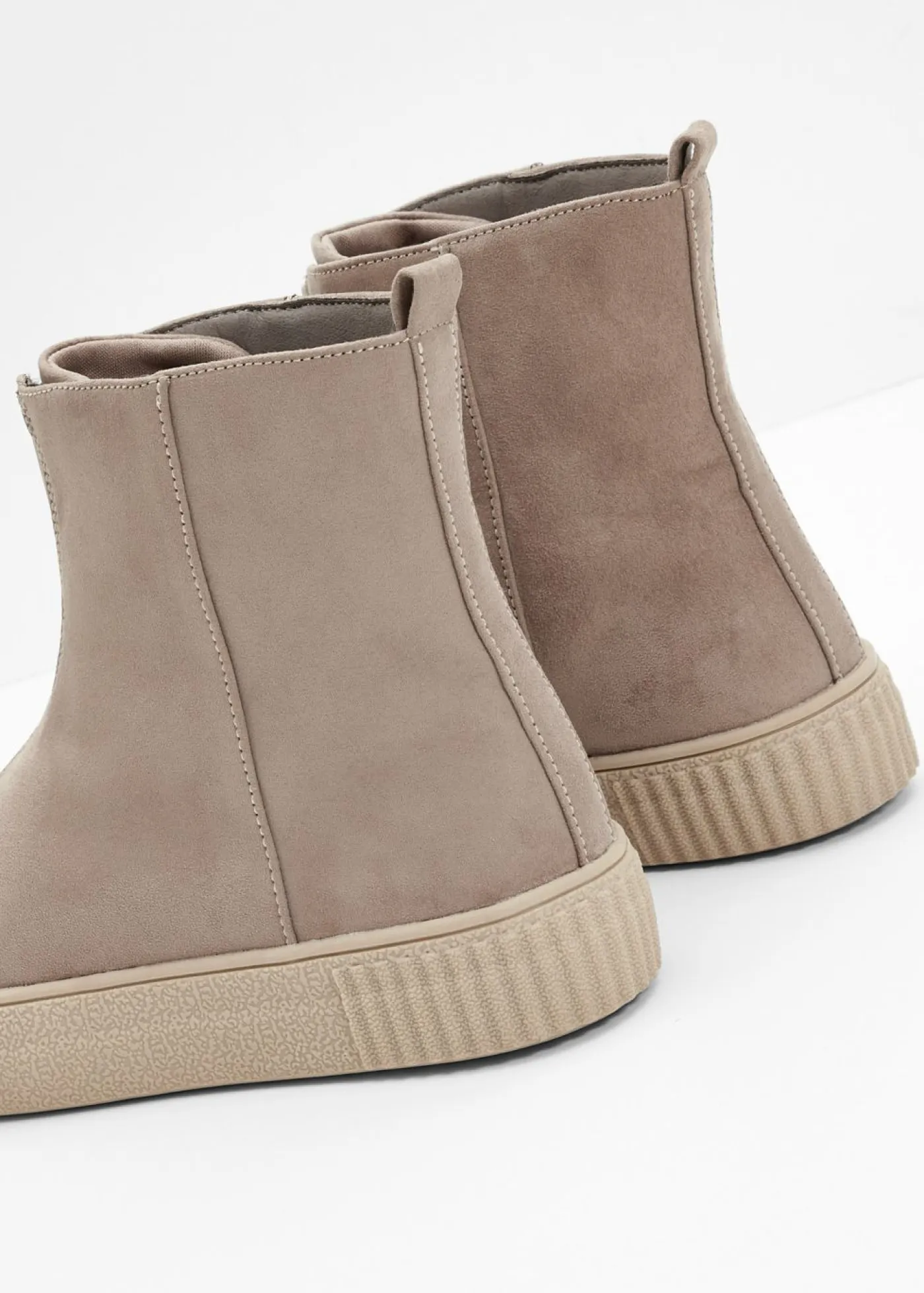 bonprix bonprix Botines De Nieve·Botines Clásicos>Botas Marrón grisáceo