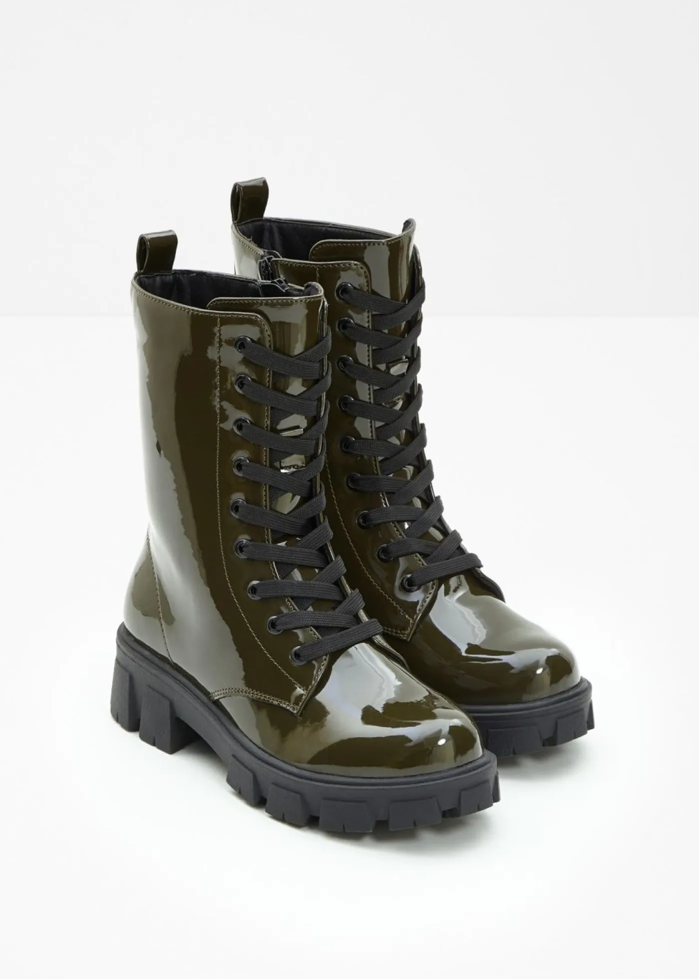 Mujer bonprix bonprix Botas con cordones y aspecto lacado