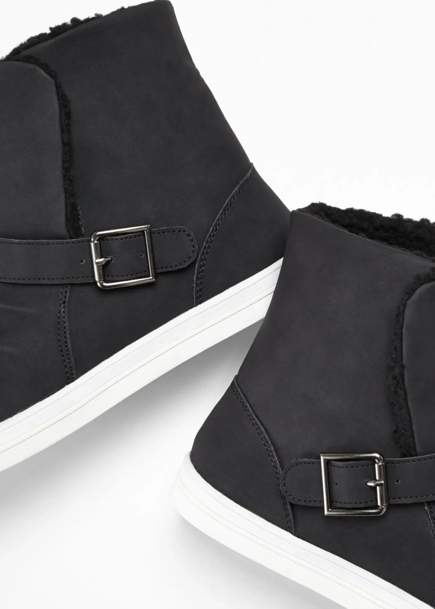 bonprix bonprix Tendencias·Zapatos Veganos|Botines De Nieve·Botines Clásicos>Botas de invierno Negro