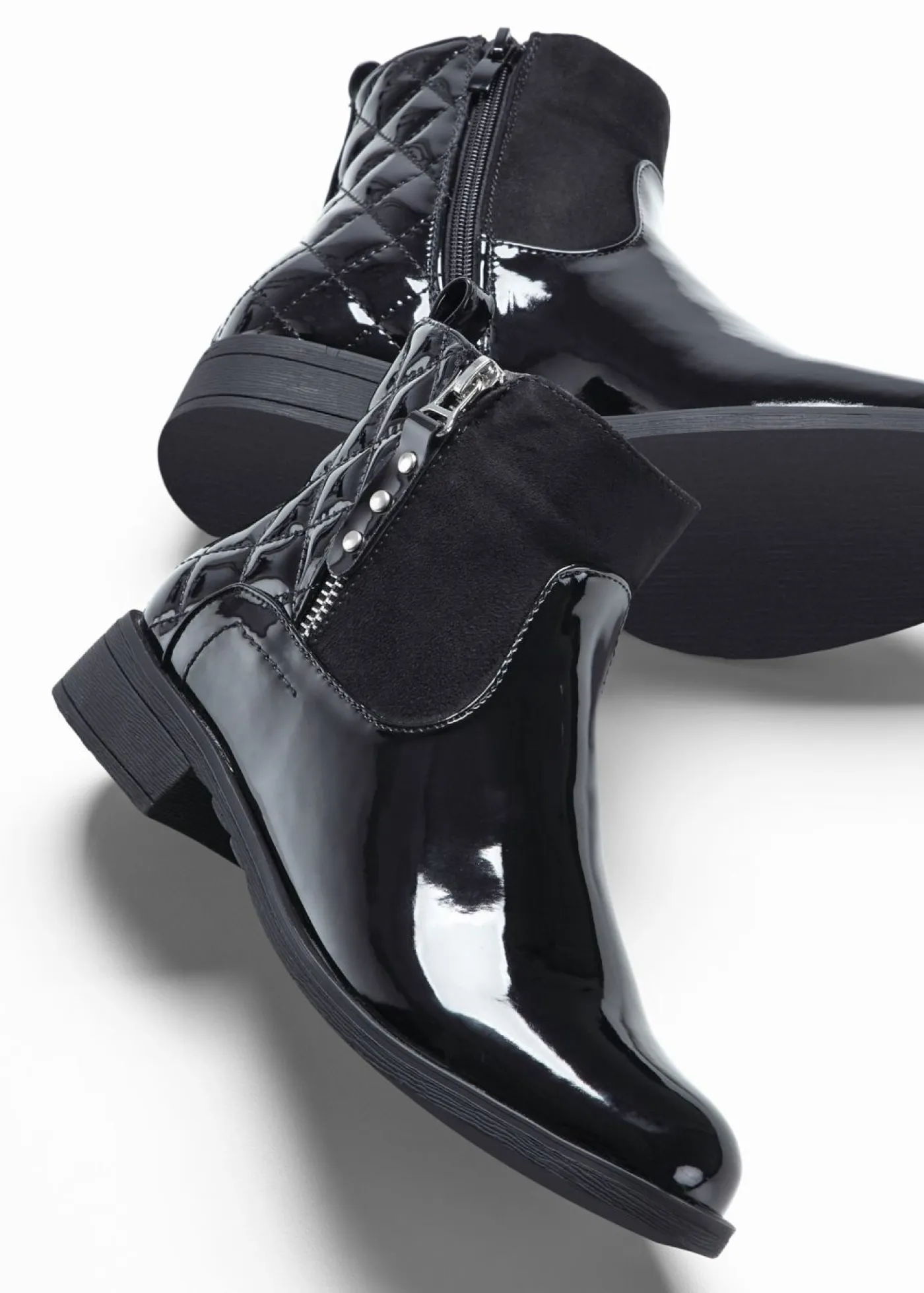 bonprix bonprix Tendencias·Zapatos Veganos|Botines>Botines con aspecto de charol Negro