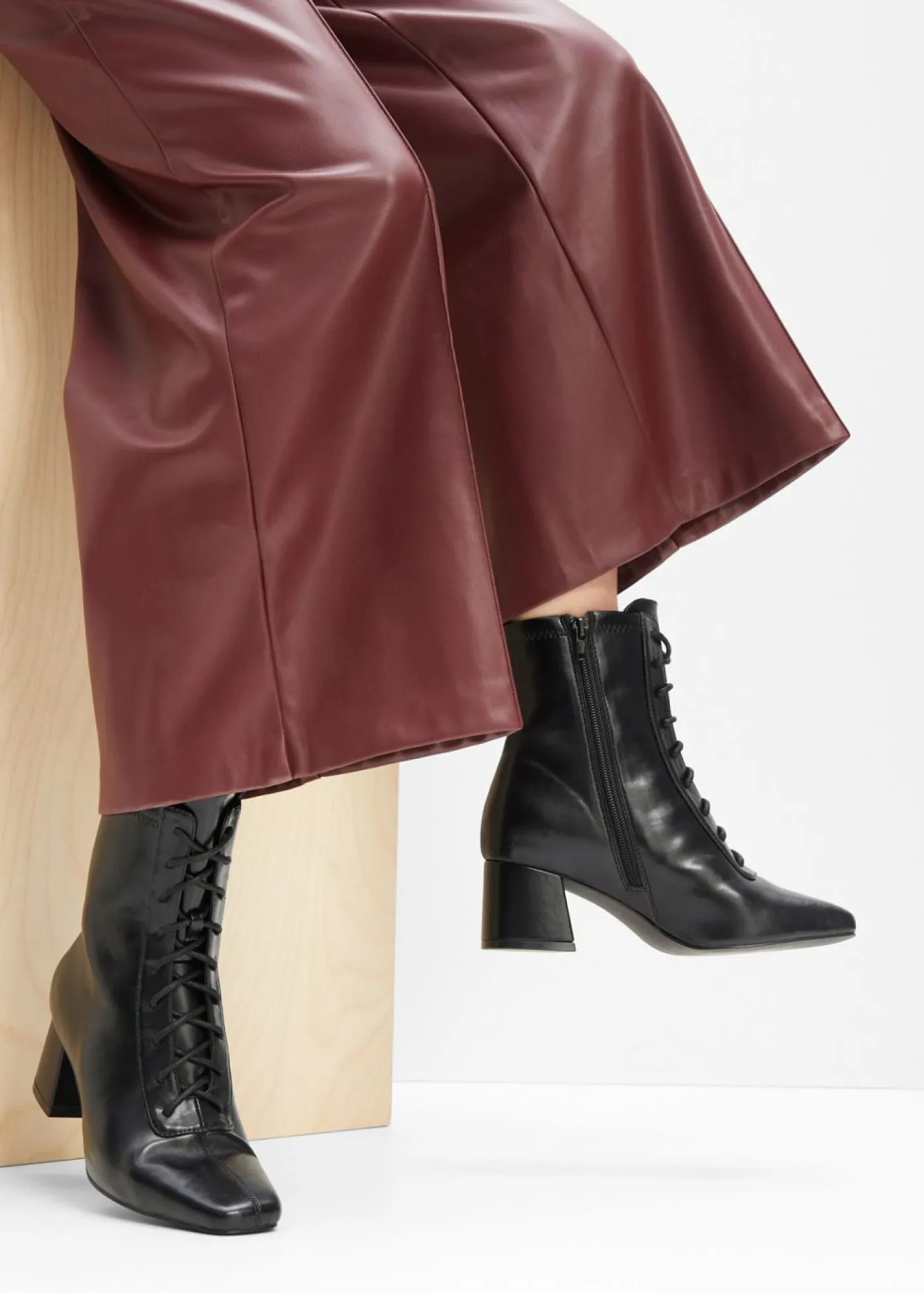 Mujer bonprix bonprix Botines con cordones y tacón ancho