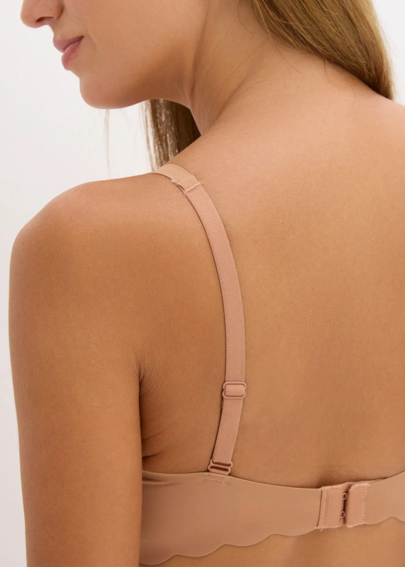 bonprix bonprix Sin Costuras|Sujetadores>Bralette Feel Comfort con corte láser Batido de chocolate