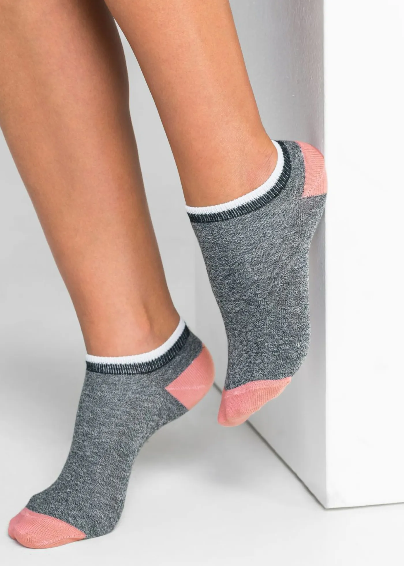 Mujer bonprix bonprix Calcetines deportivos con algodón orgánico (7 pares)