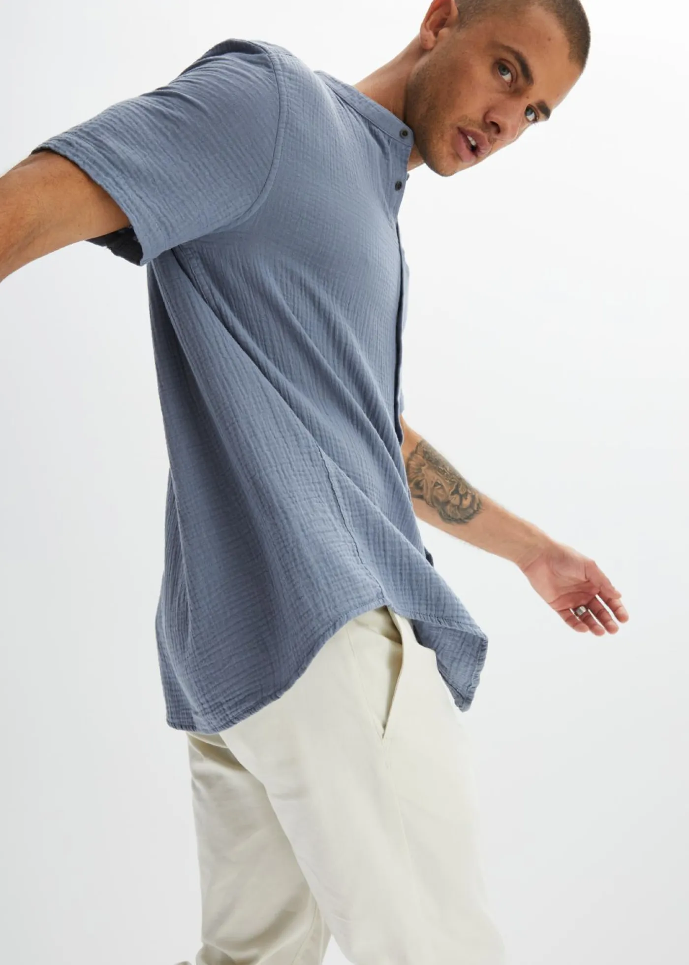 bonprix bonprix Camisas>Camisa de manga corta Azul ahumado