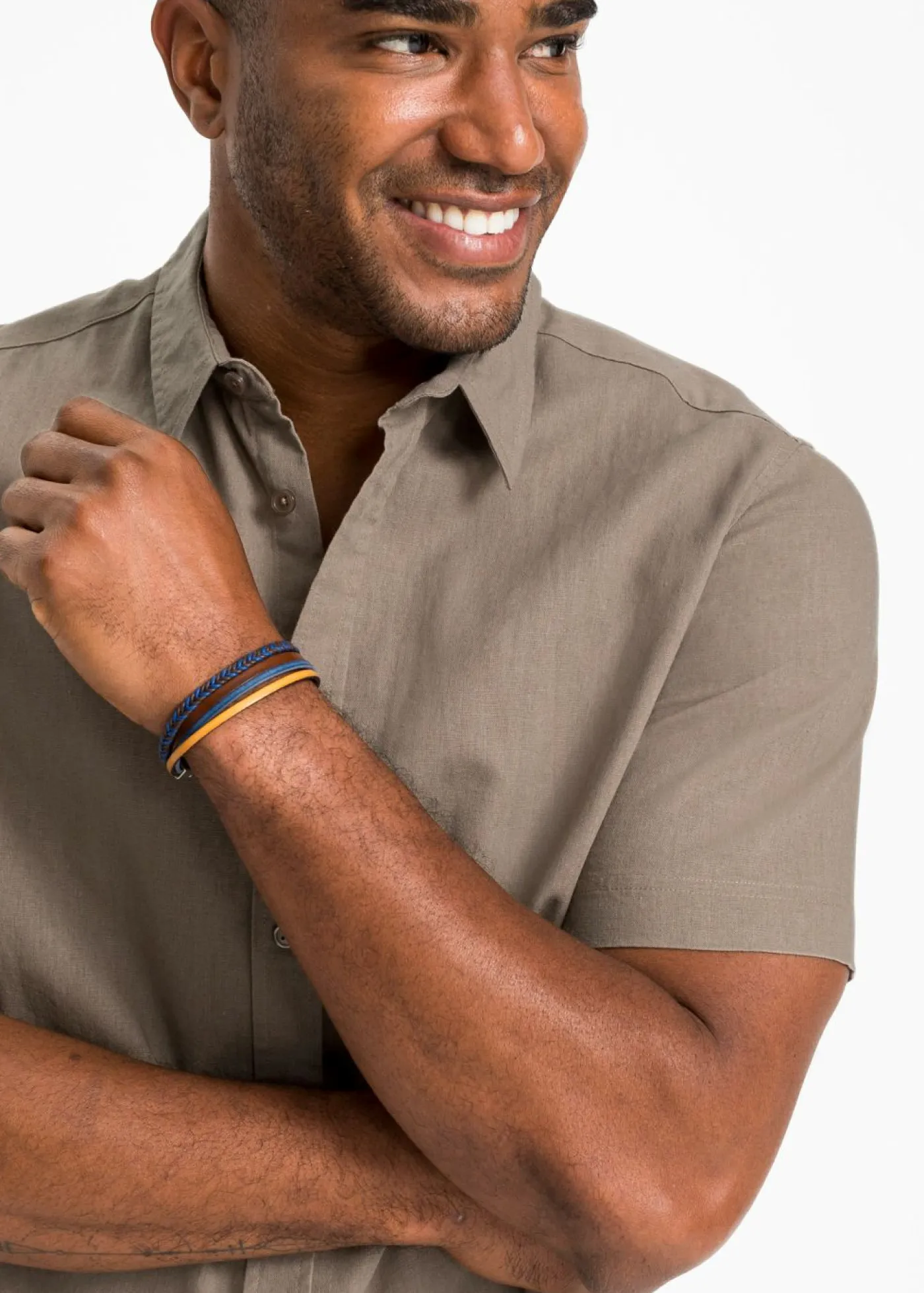 Hombre bonprix bonprix Camisa de manga corta de mezcla de lino vaporosa