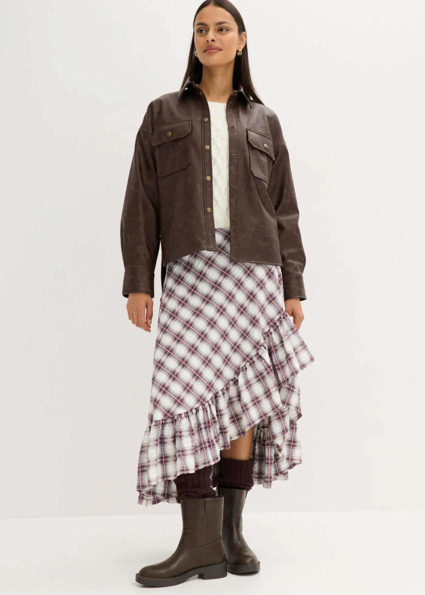 bonprix bonprix Camisas Y Blusas>Camisa de piel sintética con efecto desgastado Marrón oscuro