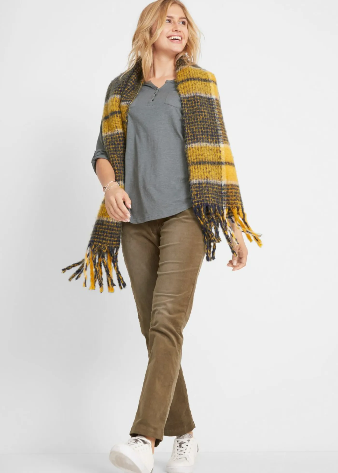 bonprix bonprix Camisetas>Camisa henley de algodón con botones Gris humo jaspeado