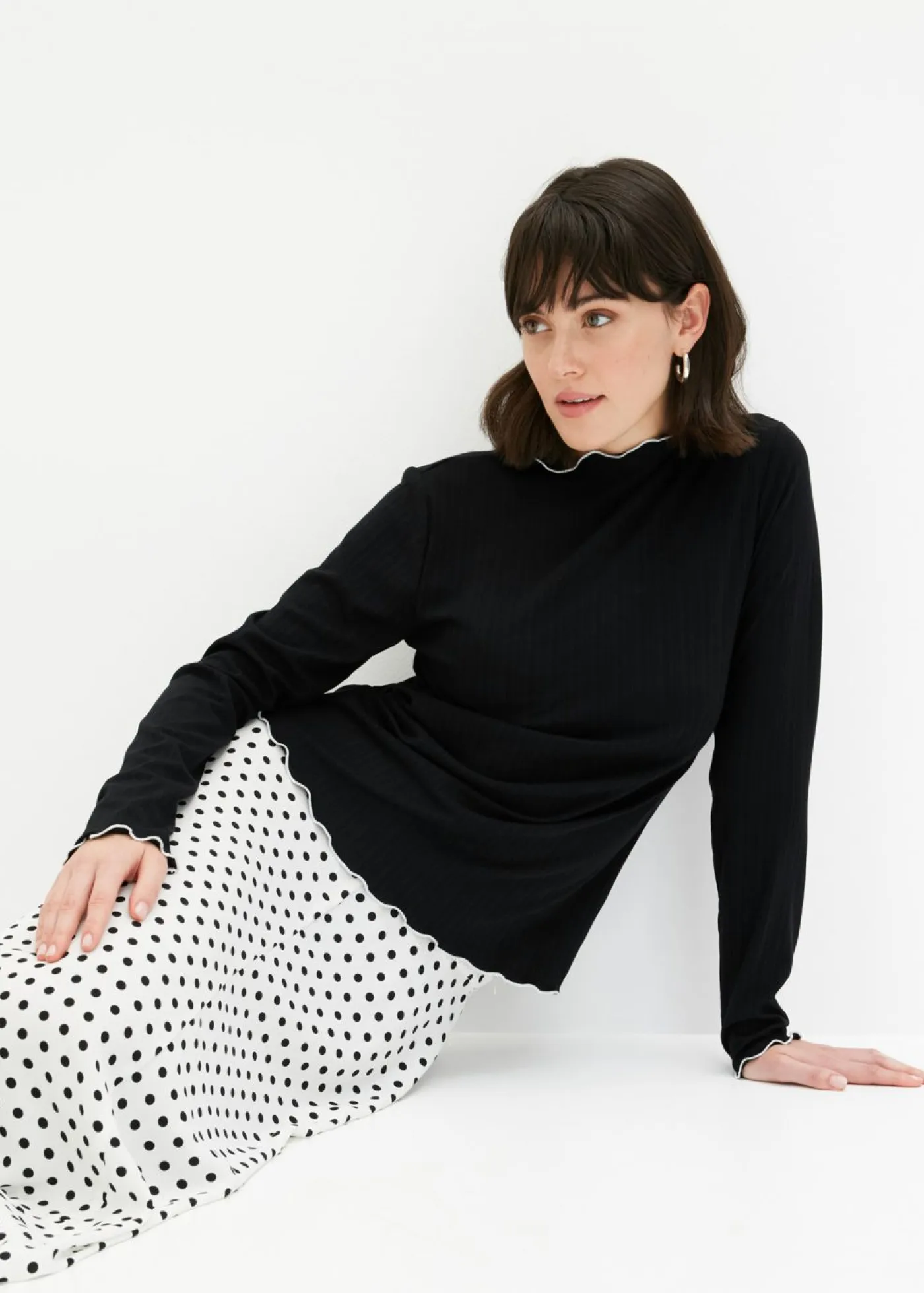 bonprix bonprix Camisetas>Camiseta acanalada de manga larga Negro-blanco lana