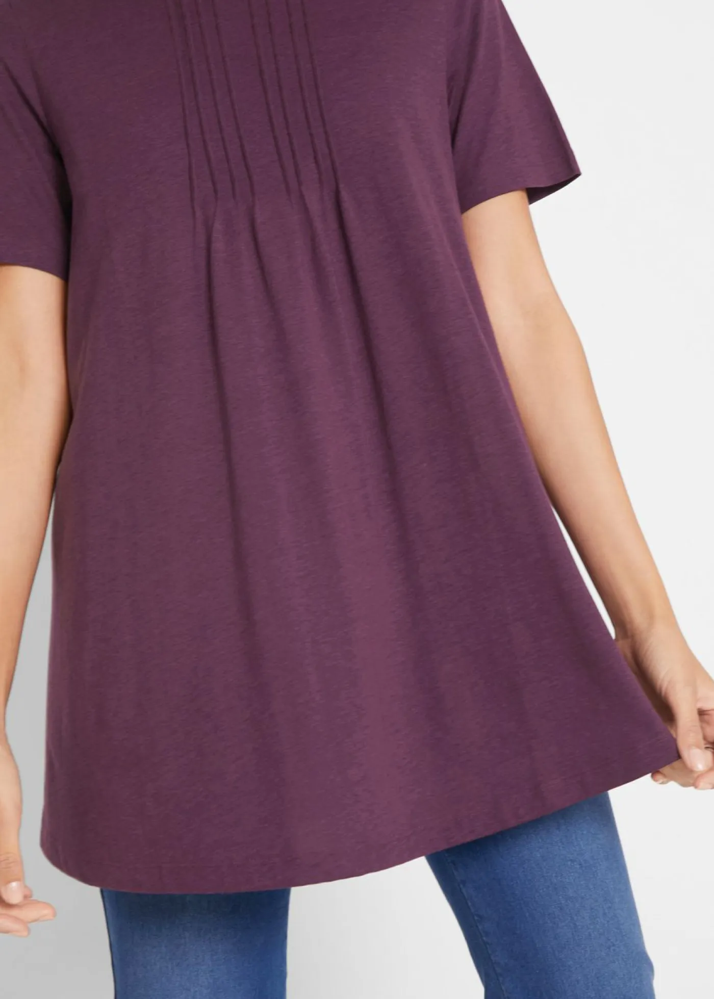 bonprix bonprix Camisetas>Camiseta con corte en A y manga corta Baya de saúco