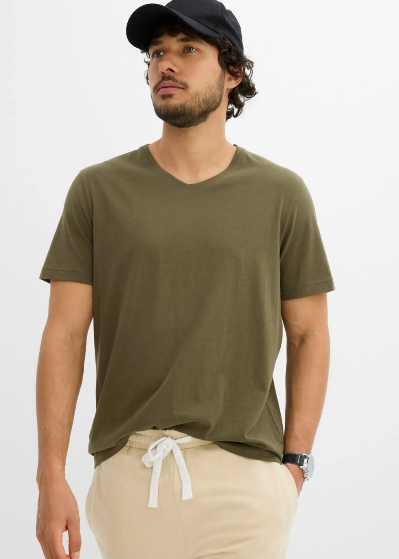 bonprix bonprix Básicos En Rebajas|Camisetas Y Polos>Camiseta con cuello en V (3 unidades) Verde aceite + verde oliva oscuro + antracita