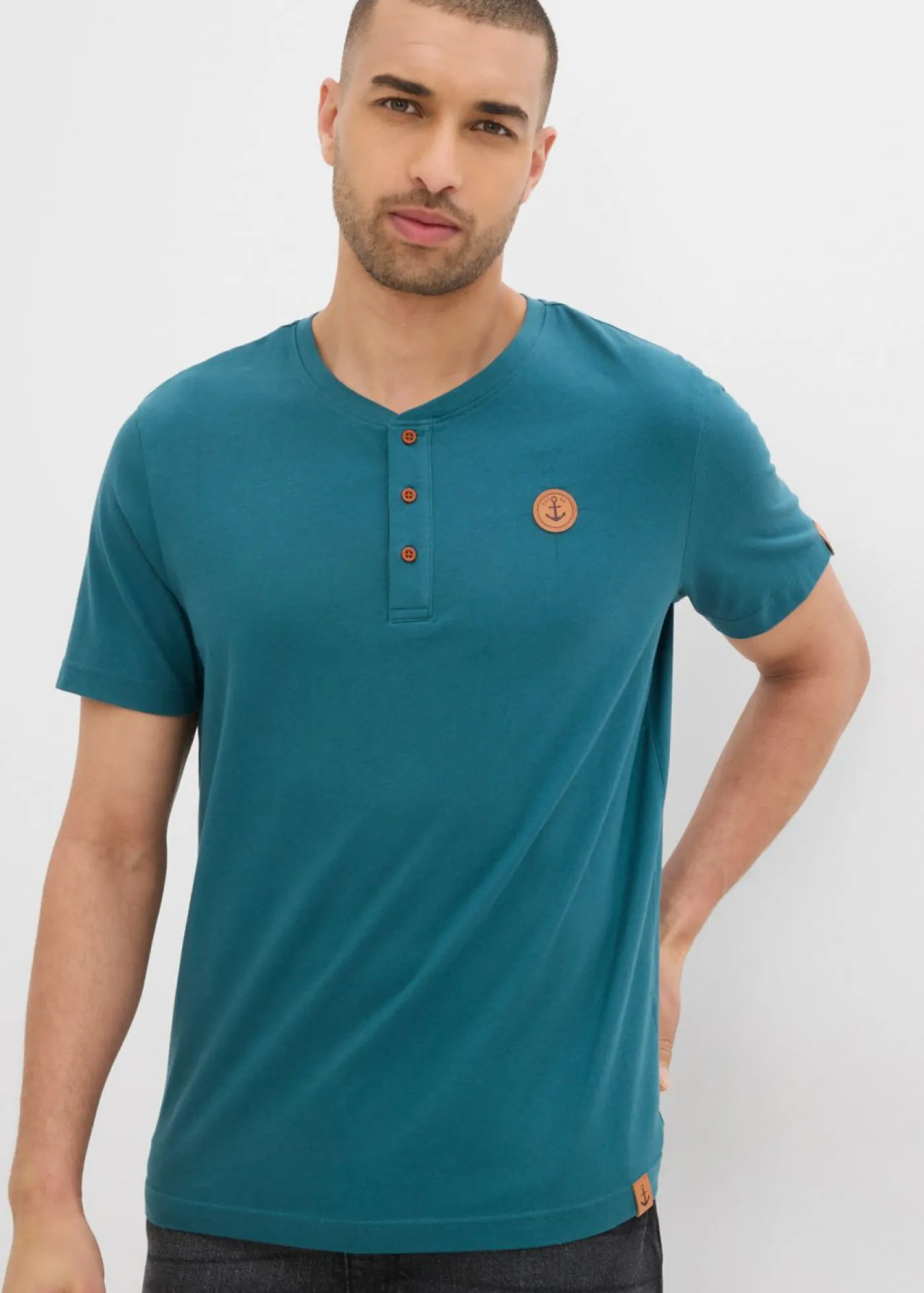 bonprix bonprix Básicos En Rebajas|Camisetas Y Polos>Camiseta con cuello henley (2 unidades) de algodón orgánico puro Verde pimiento/azul marino