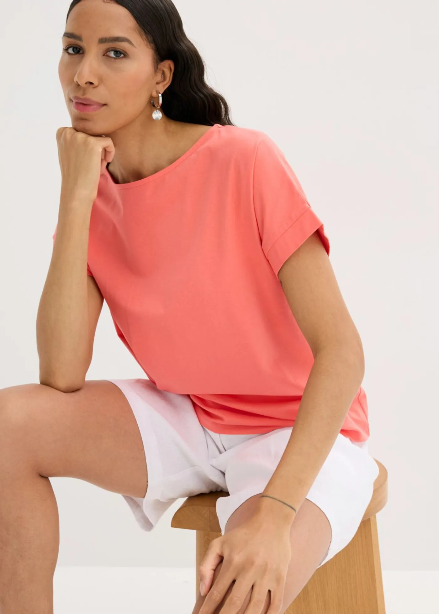 bonprix bonprix Camisetas>Camiseta con detalle de nudo Salmón claro