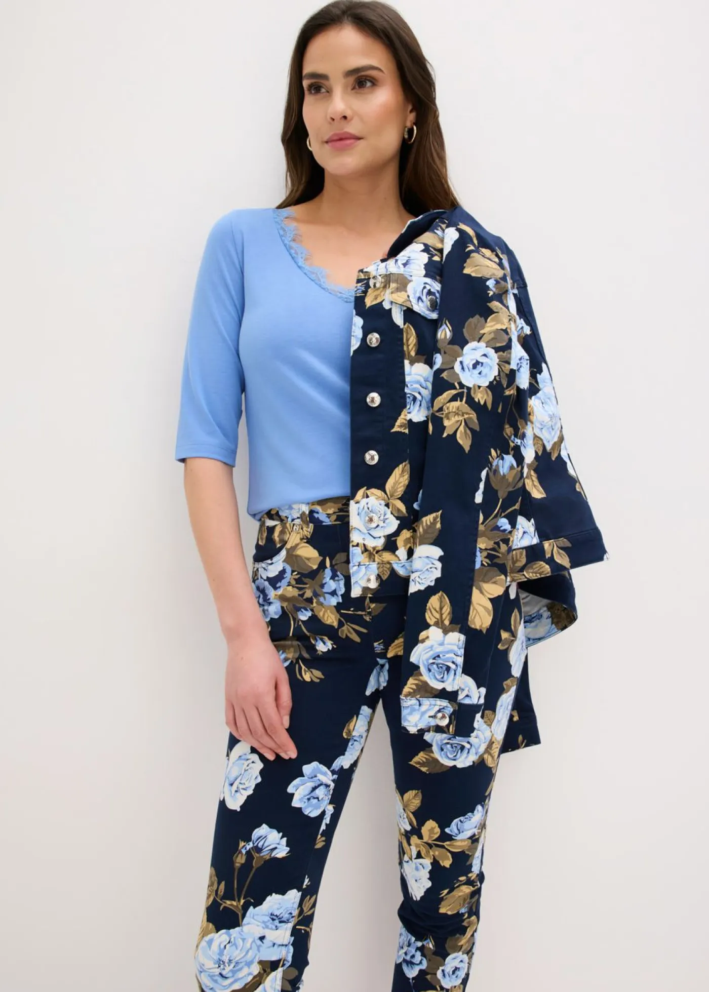 bonprix bonprix Camisetas|Novedades>Camiseta con encaje azul provenzal