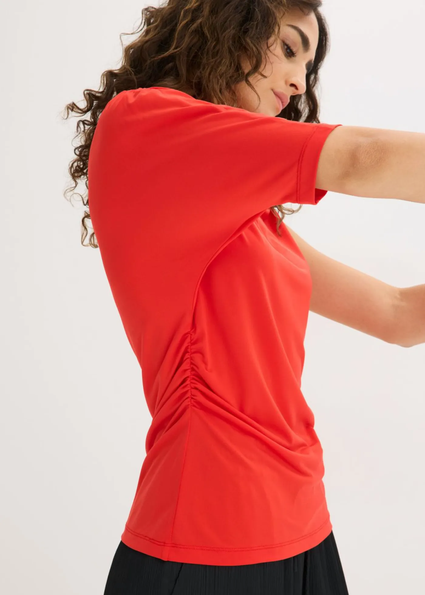 Mujer bonprix bonprix Camiseta con escote asimétrico