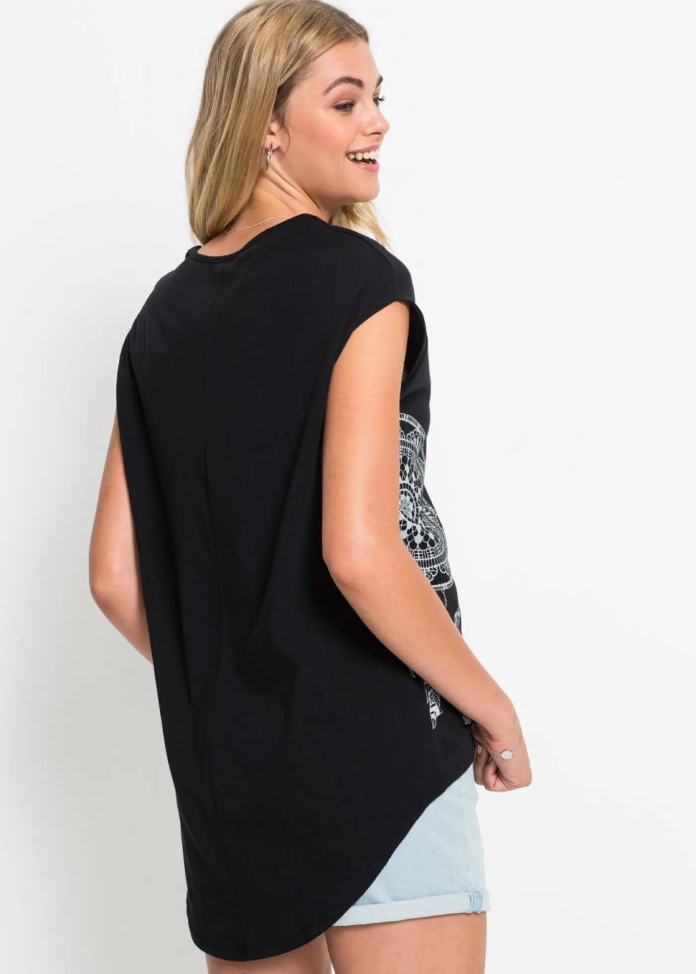 bonprix bonprix Camisetas>Camiseta con estampado Negro-acero atrapasueños