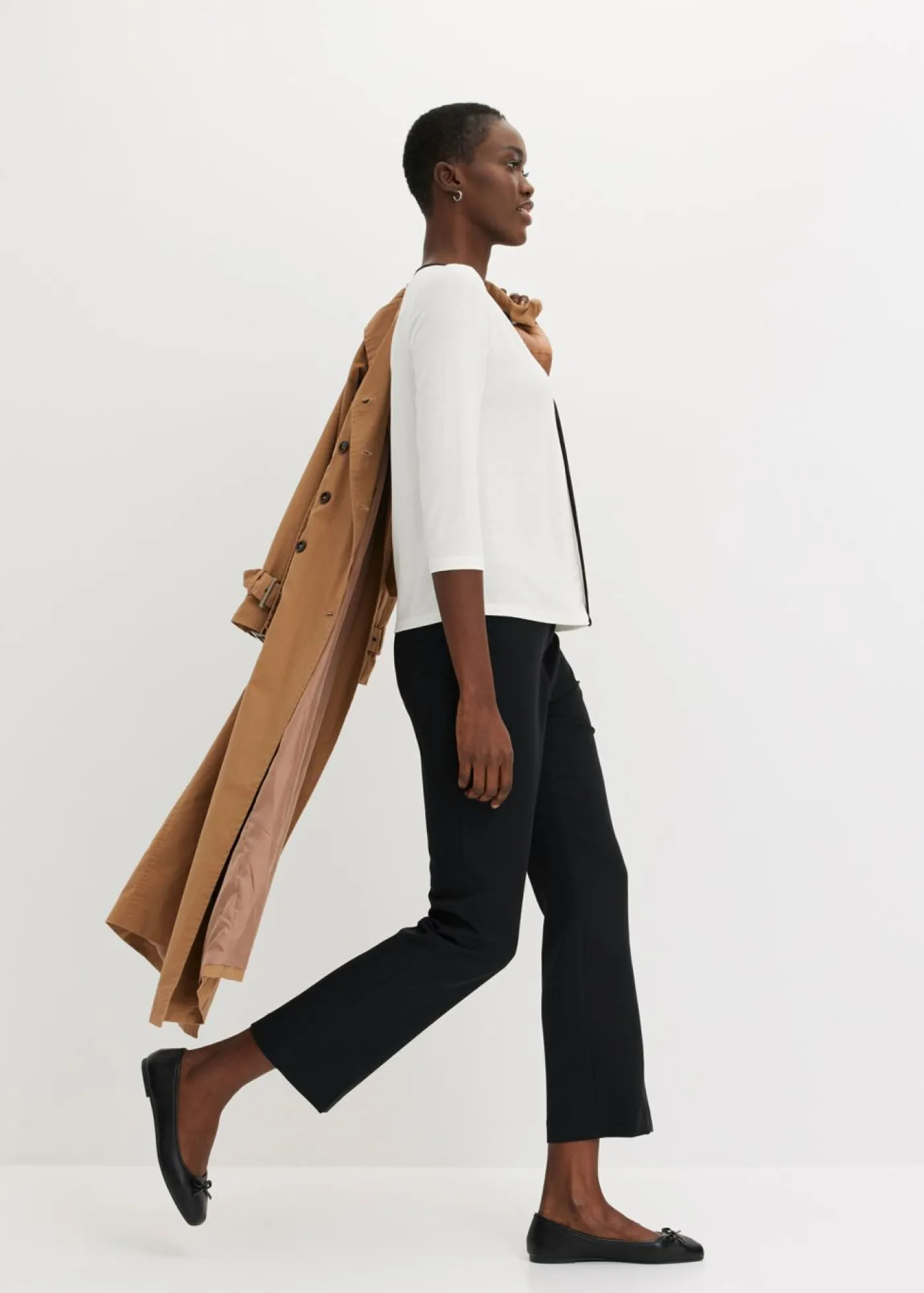 bonprix bonprix Camisetas>Camiseta con panel en contraste Blanco lana-negro