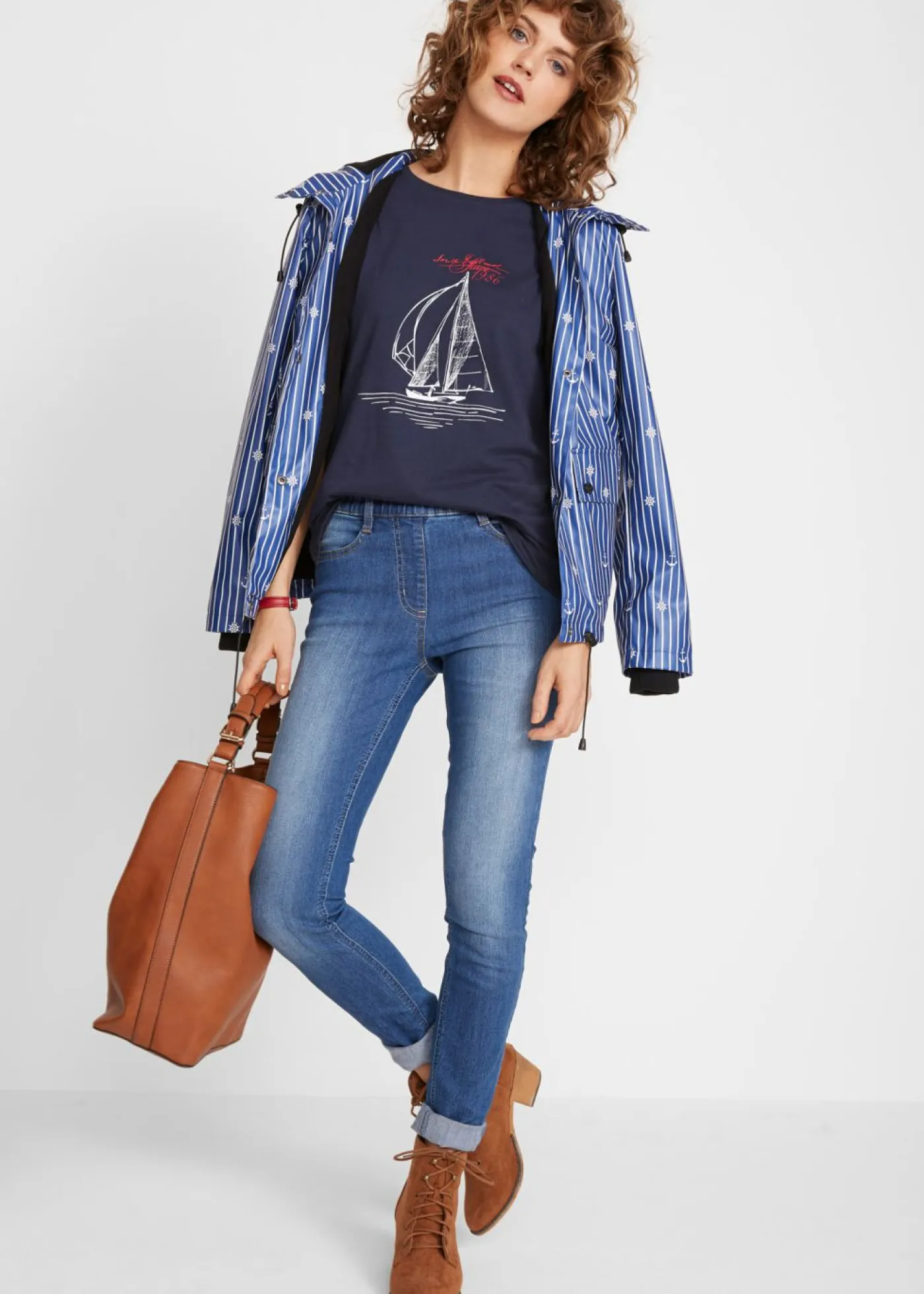 Mujer bonprix bonprix Camiseta de algodón con abertura lateral y estampado