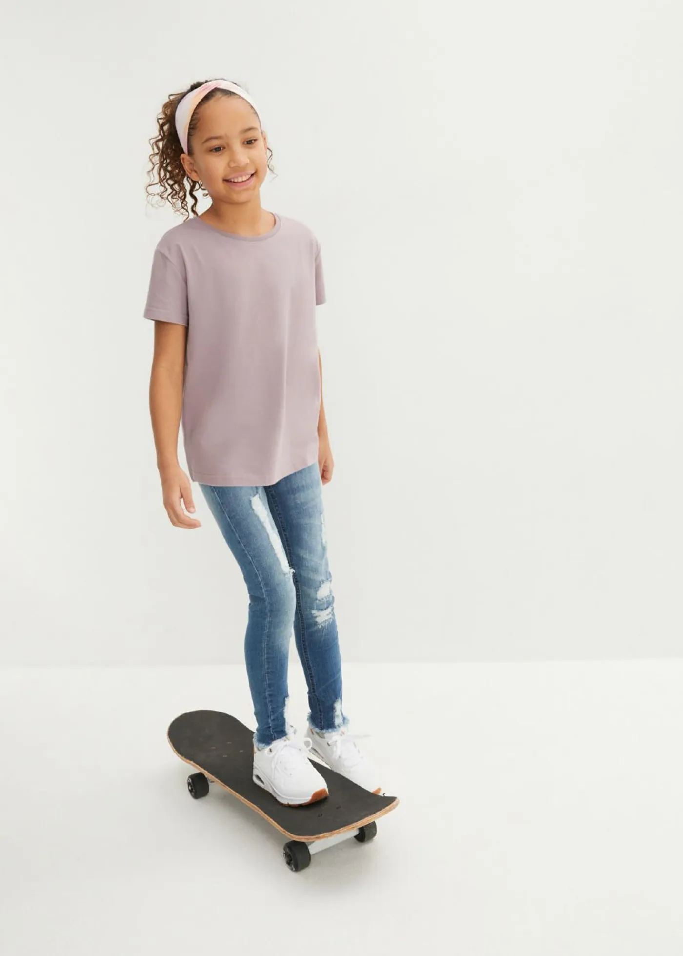 bonprix bonprix Ropa 9 A 16 Años·Camisetas Y Camisas|Ropa 9 A 16 Años·Packs De Ropa>Camiseta de algodón orgánico puro (3 unidades) Lila + arena brasileña + negro