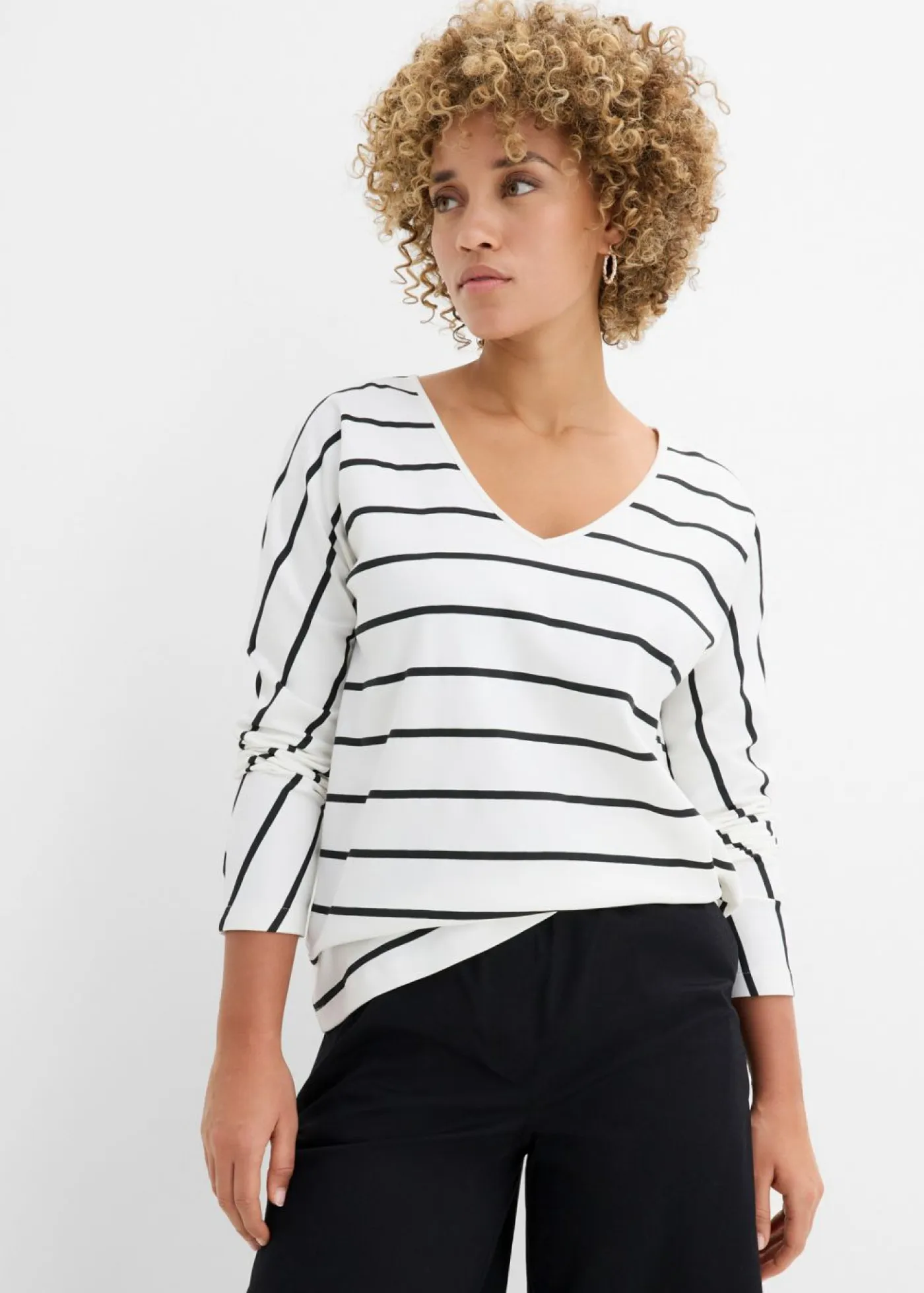 bonprix bonprix Camisetas|Novedades>Camiseta de algodón orgánico puro con manga larga blanco lana-negro con rayas