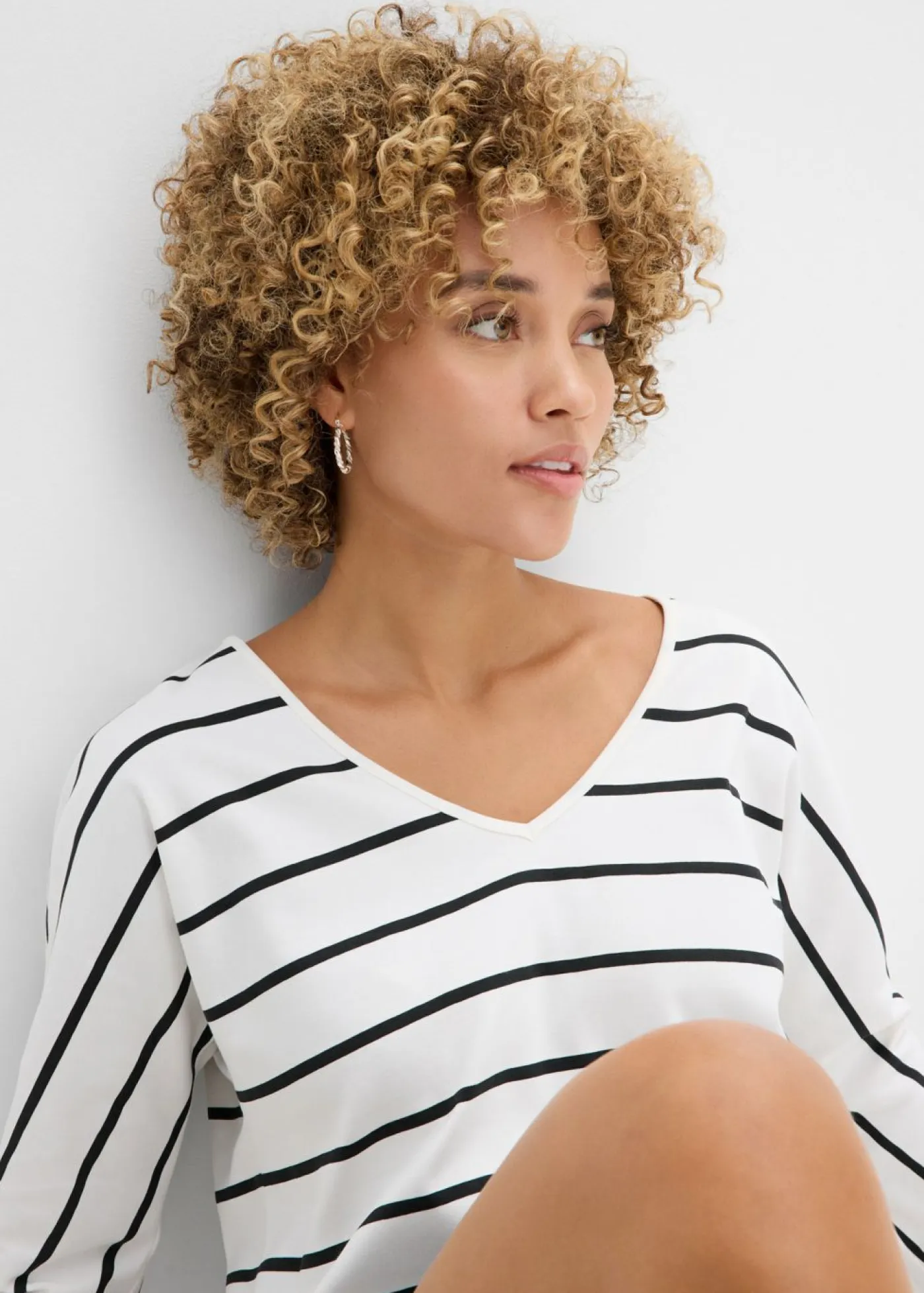 bonprix bonprix Camisetas|Novedades>Camiseta de algodón orgánico puro con manga larga blanco lana-negro con rayas