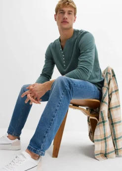 Hombre bonprix bonprix Camiseta de algodón orgánico puro con cuello henley, manga larga y corte entallado