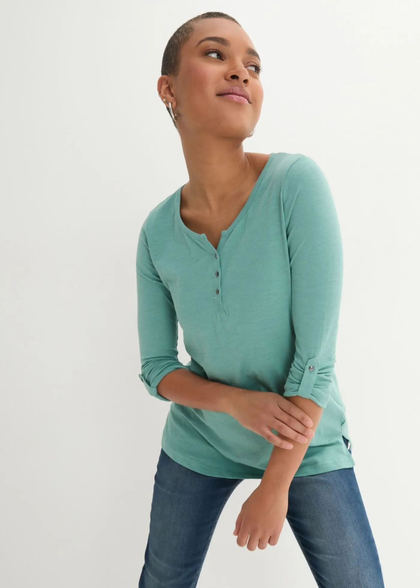 bonprix bonprix Camisetas>Camiseta de algodón orgánico puro con botones Salvia ahumado