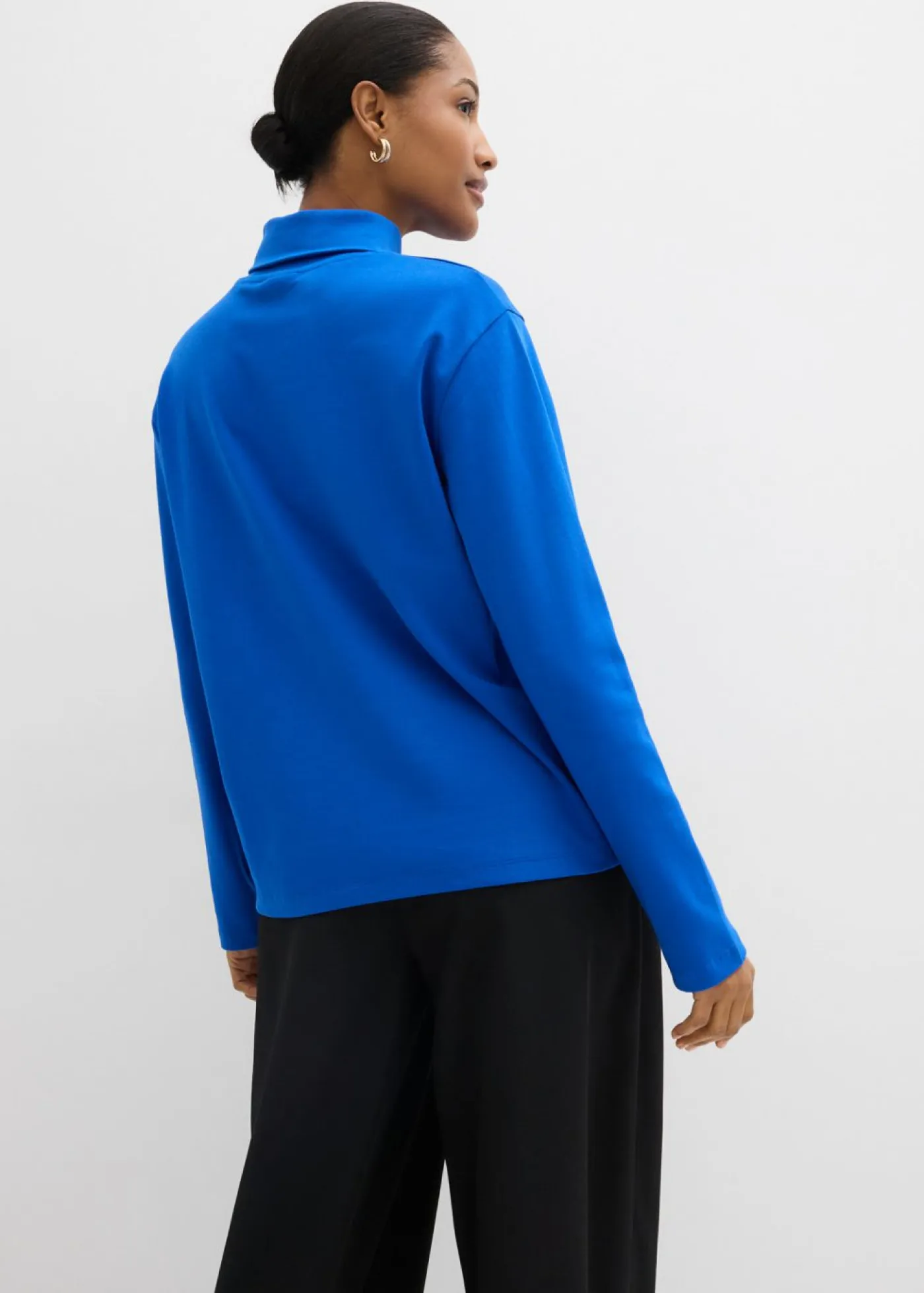 bonprix bonprix Esenciales|Camisetas>Camiseta de algodón orgánico puro con cuello alto Azul ártico