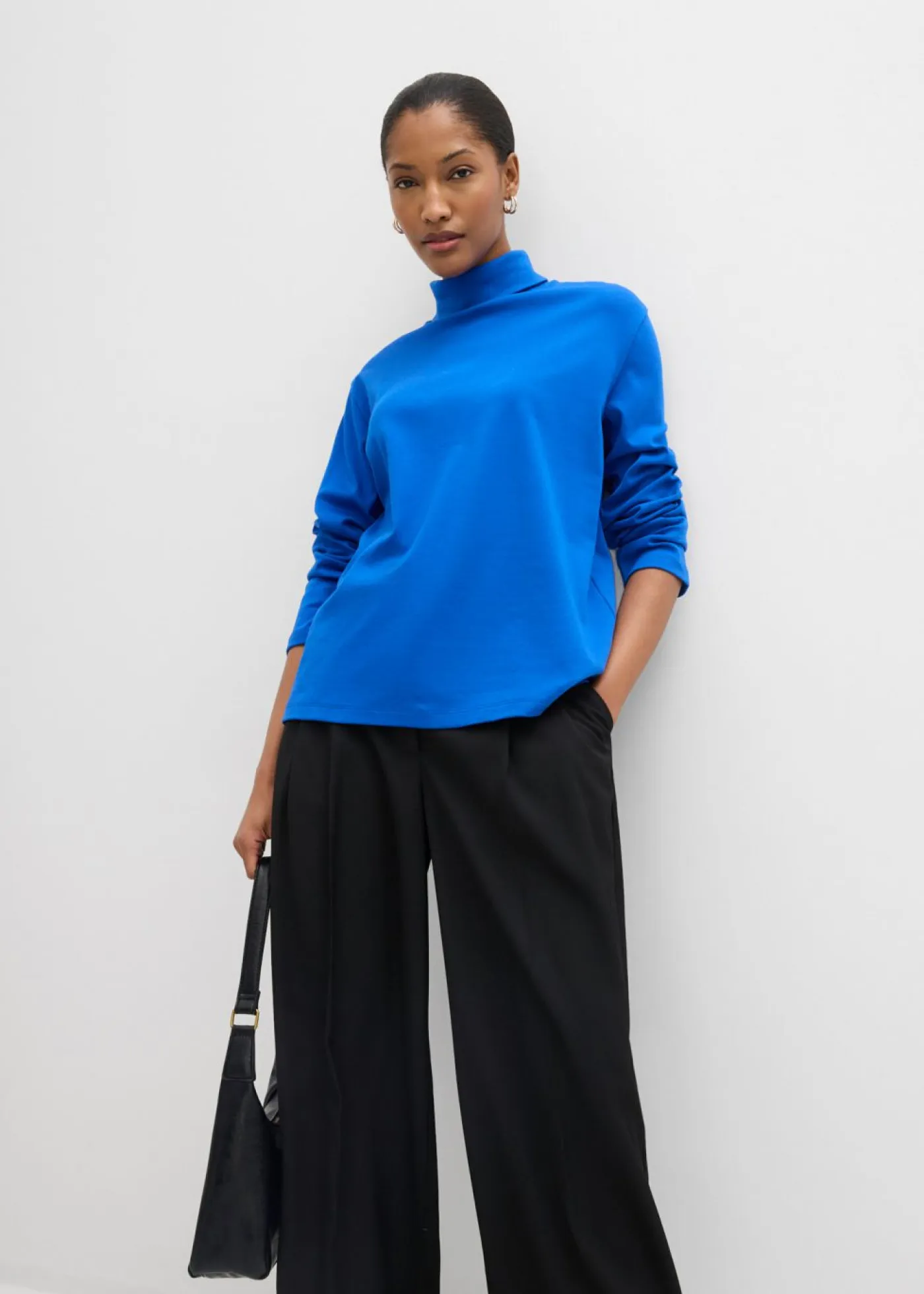 bonprix bonprix Esenciales|Camisetas>Camiseta de algodón orgánico puro con cuello alto Azul ártico