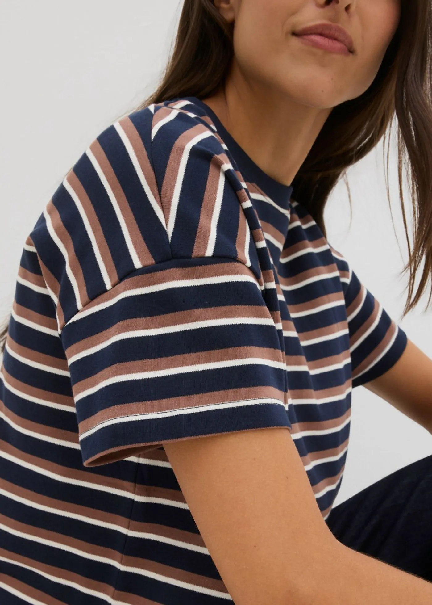 bonprix bonprix Camisetas|Novedades>Camiseta de algodón orgánico puro azul marino-marrón castaño-blanco perla