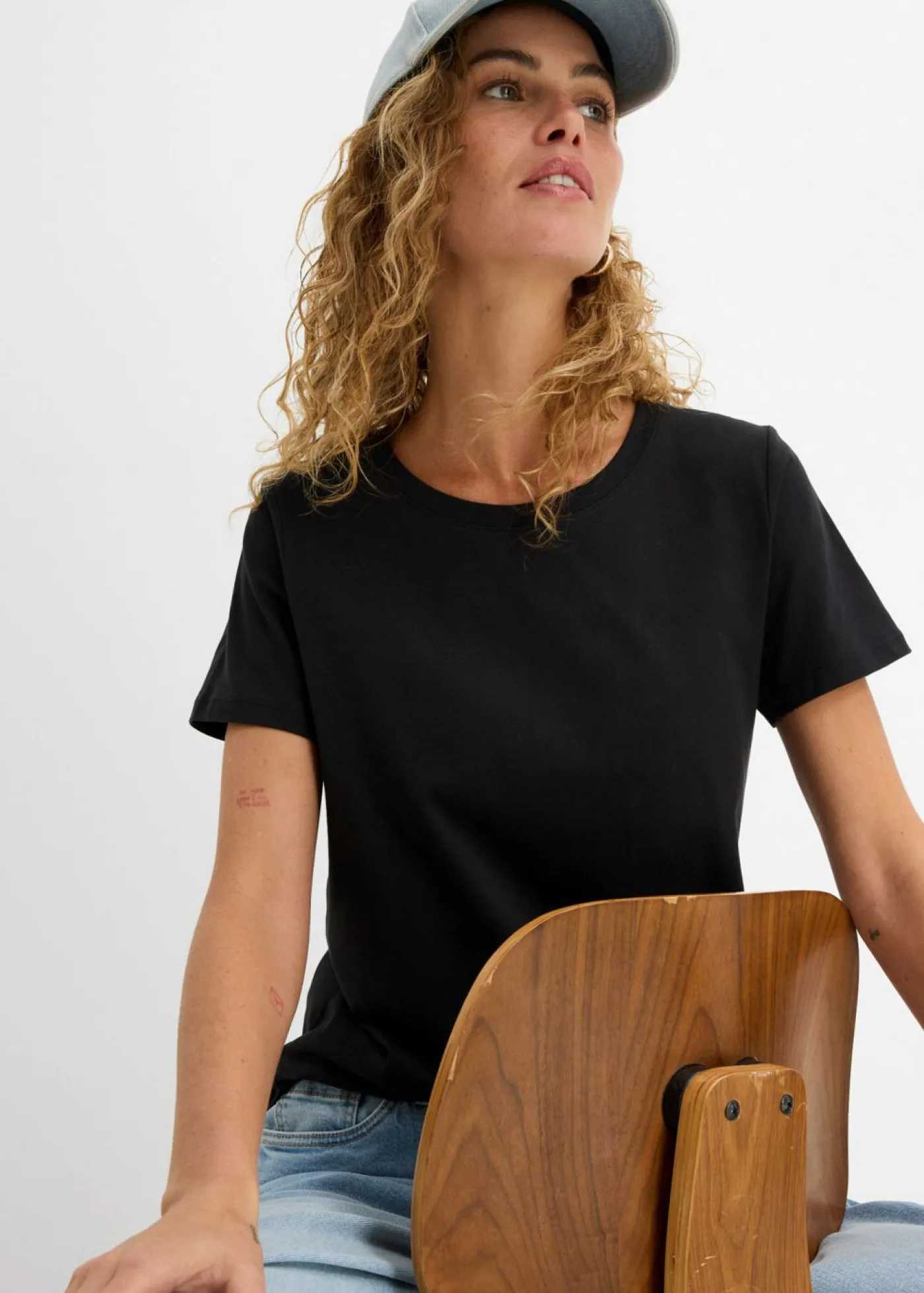 bonprix bonprix Básicos|Camisetas>Camiseta de algodón puro con manga corta (2 unidades) Negro