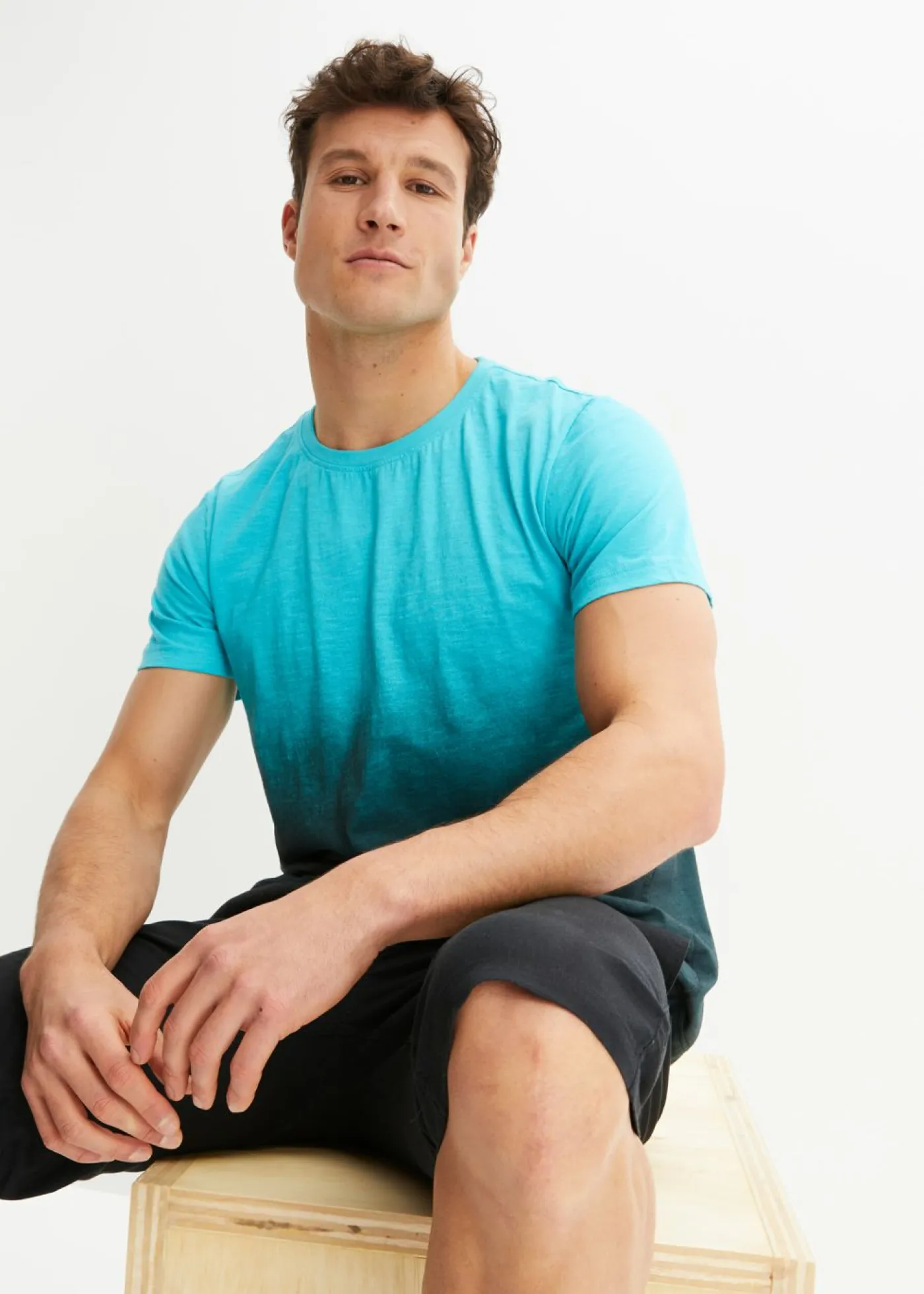 bonprix bonprix Camisetas Y Polos>Camiseta de algodón puro, slim fit azul caribe-negro