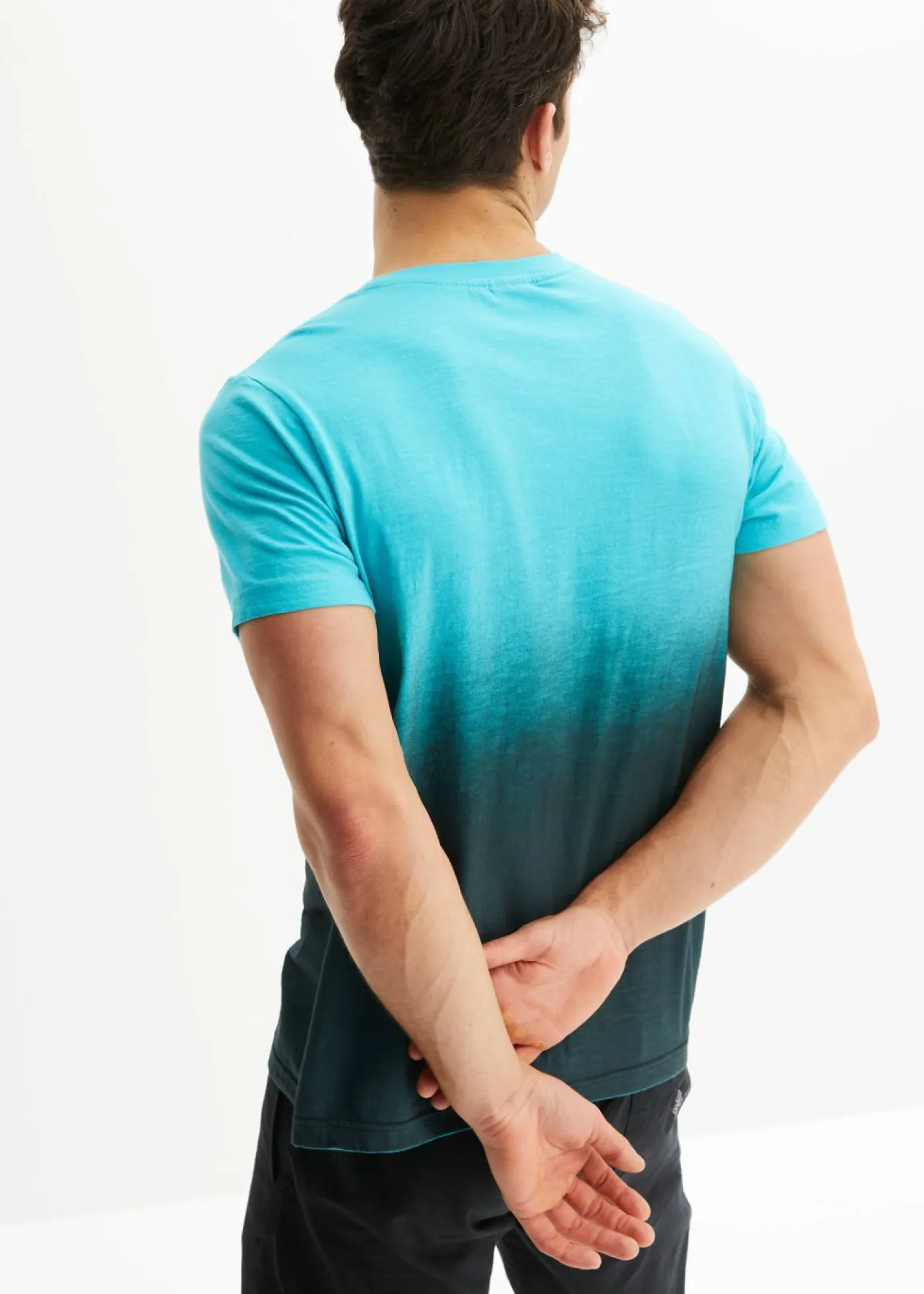 bonprix bonprix Camisetas Y Polos>Camiseta de algodón puro, slim fit azul caribe-negro