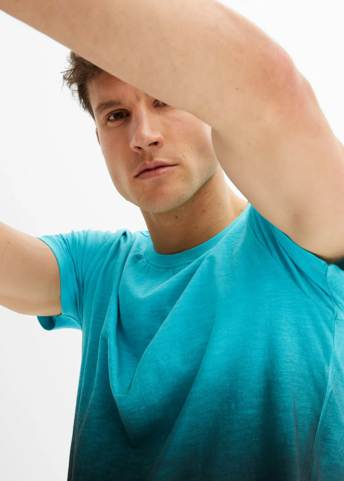 bonprix bonprix Camisetas Y Polos>Camiseta de algodón puro, slim fit azul caribe-negro