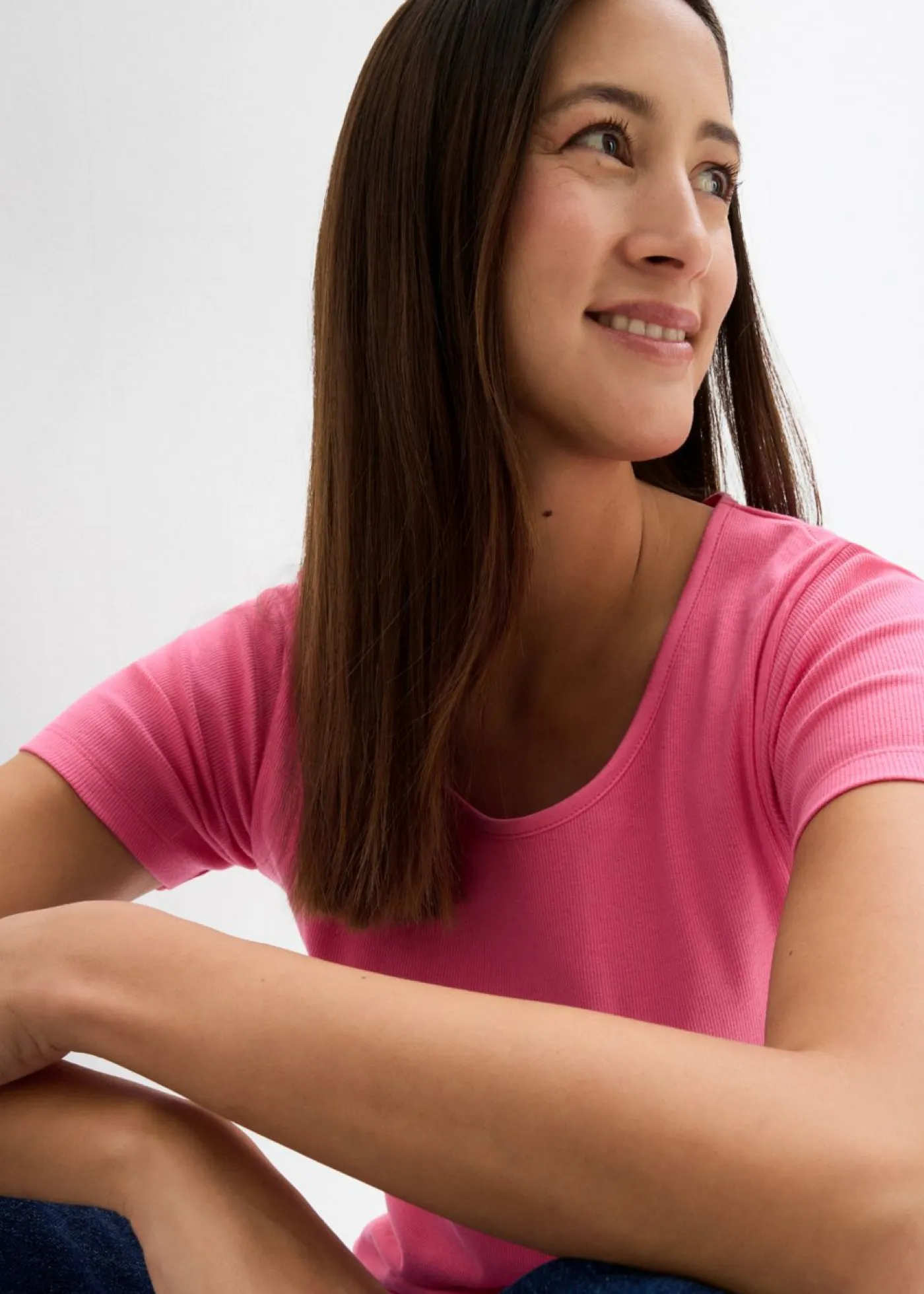 bonprix bonprix Básicos|Camisetas>Camiseta de canalé de algodón orgánico puro (2 unidades) Negro-rosa flamenco