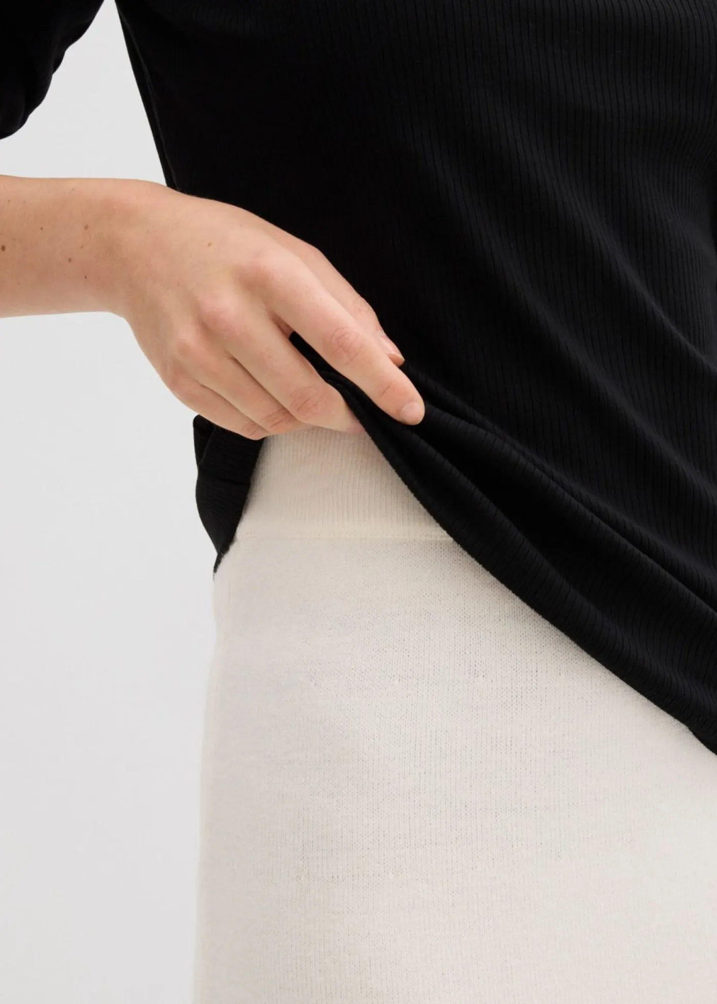 bonprix bonprix Camisetas>Camiseta de canalé de mezcla de viscosa suave Negro