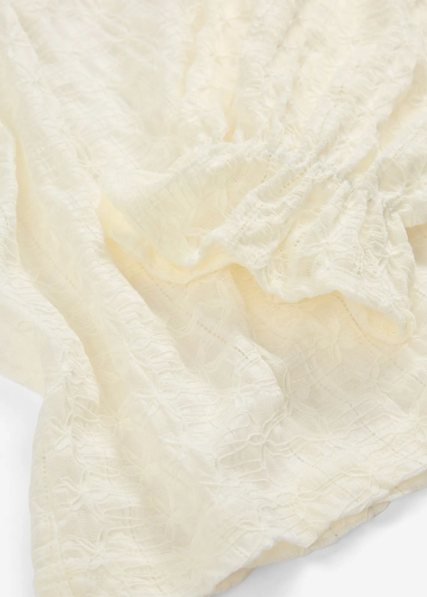 bonprix bonprix Camisetas|Novedades>Camiseta de encaje con mangas abullonadas Blanco lana