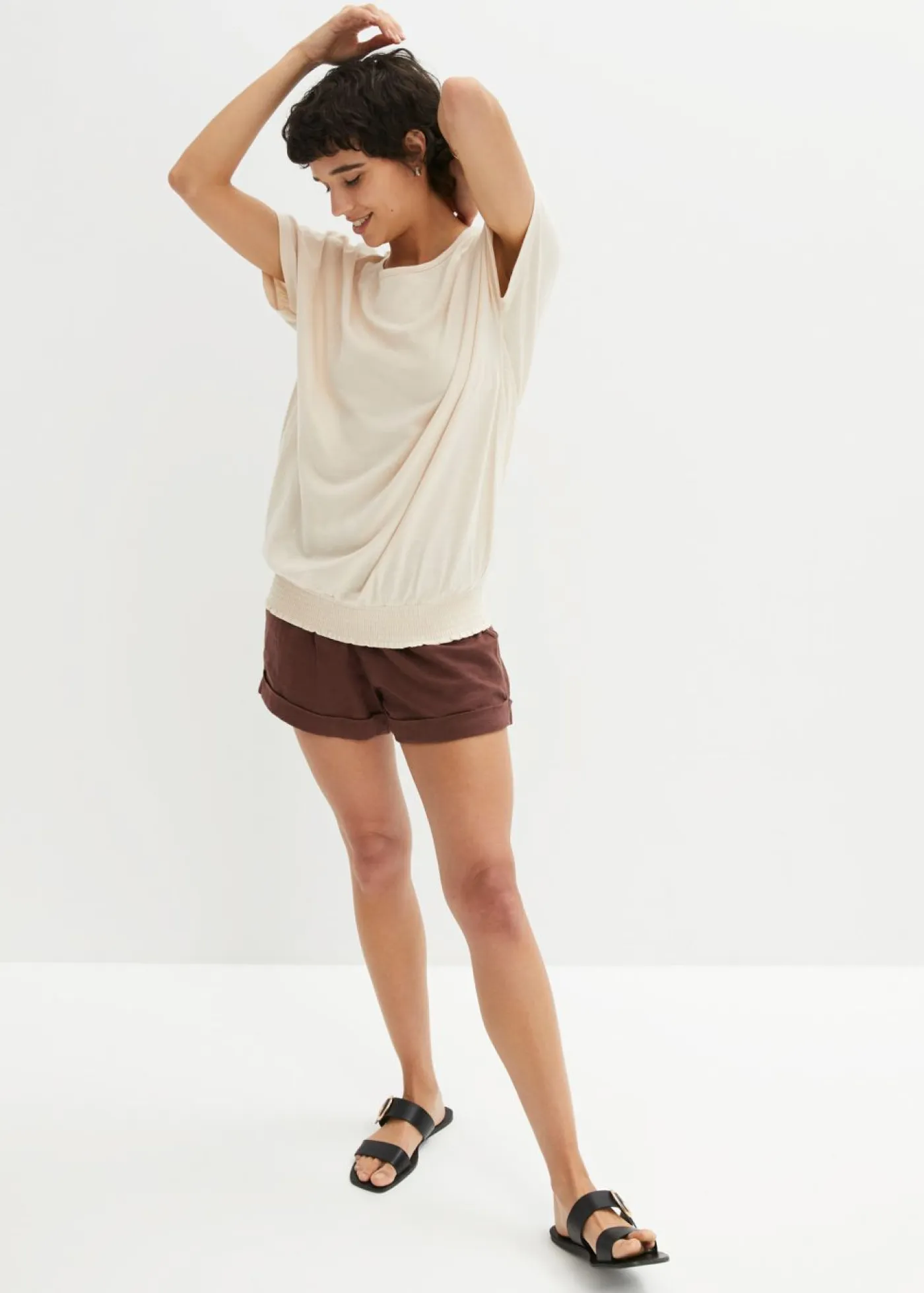 bonprix bonprix Camisetas>Camiseta de hilo flameado de algodón orgánico con cuello de nido de abeja Negro