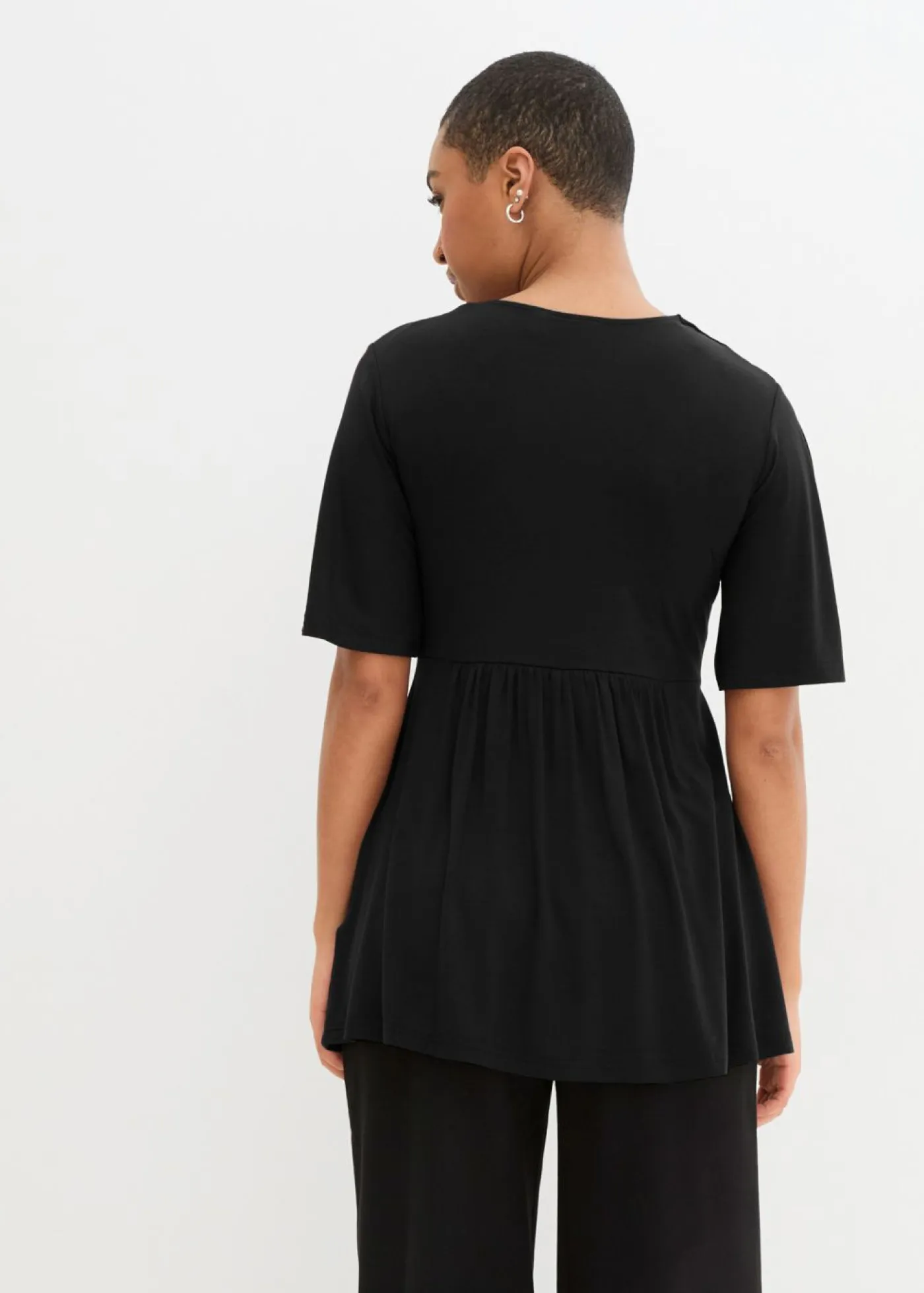 Mujer bonprix bonprix Camiseta de manga corta con corte en A