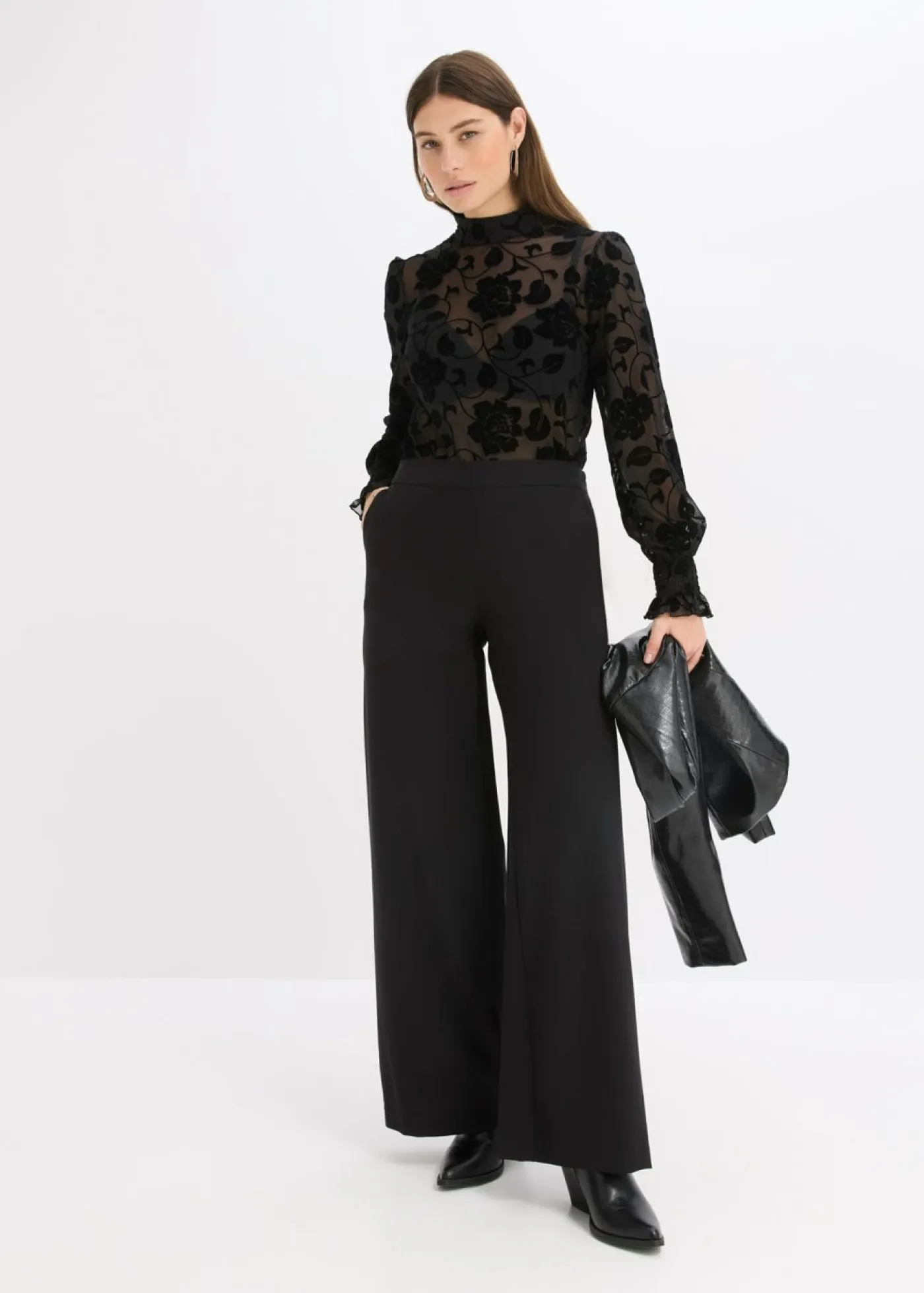 bonprix bonprix Camisetas>Camiseta de manga larga con leve transparencia Negro