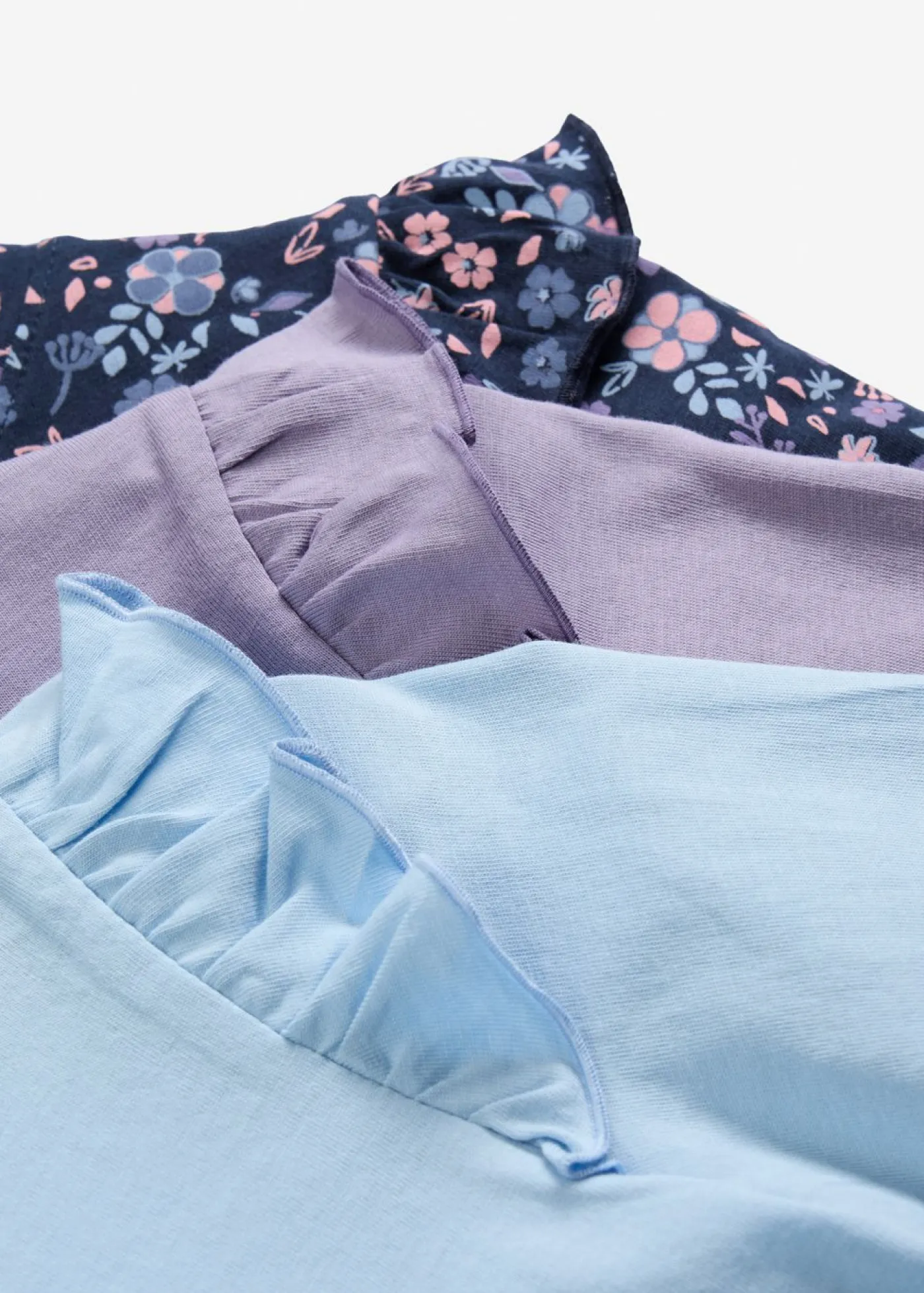 bonprix bonprix Ropa 2 A 9 Años·Camisetas|Ropa 2 A 9 Años·Multipack>Camiseta de manga larga de algodón orgánico puro (3 unidades) Azul marino + violeta ahumado + azul claro de flores