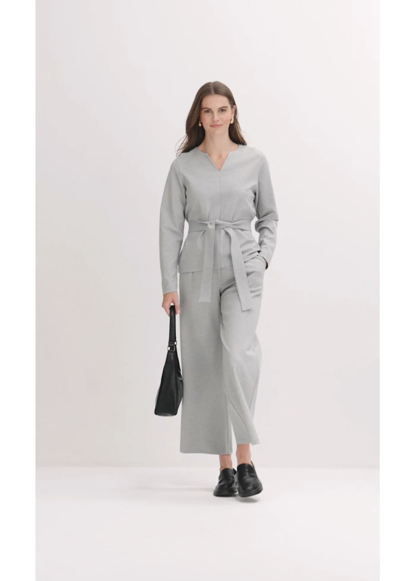 Mujer bonprix bonprix Camiseta de manga larga de mezcla de viscosa con cinta ancha para atar