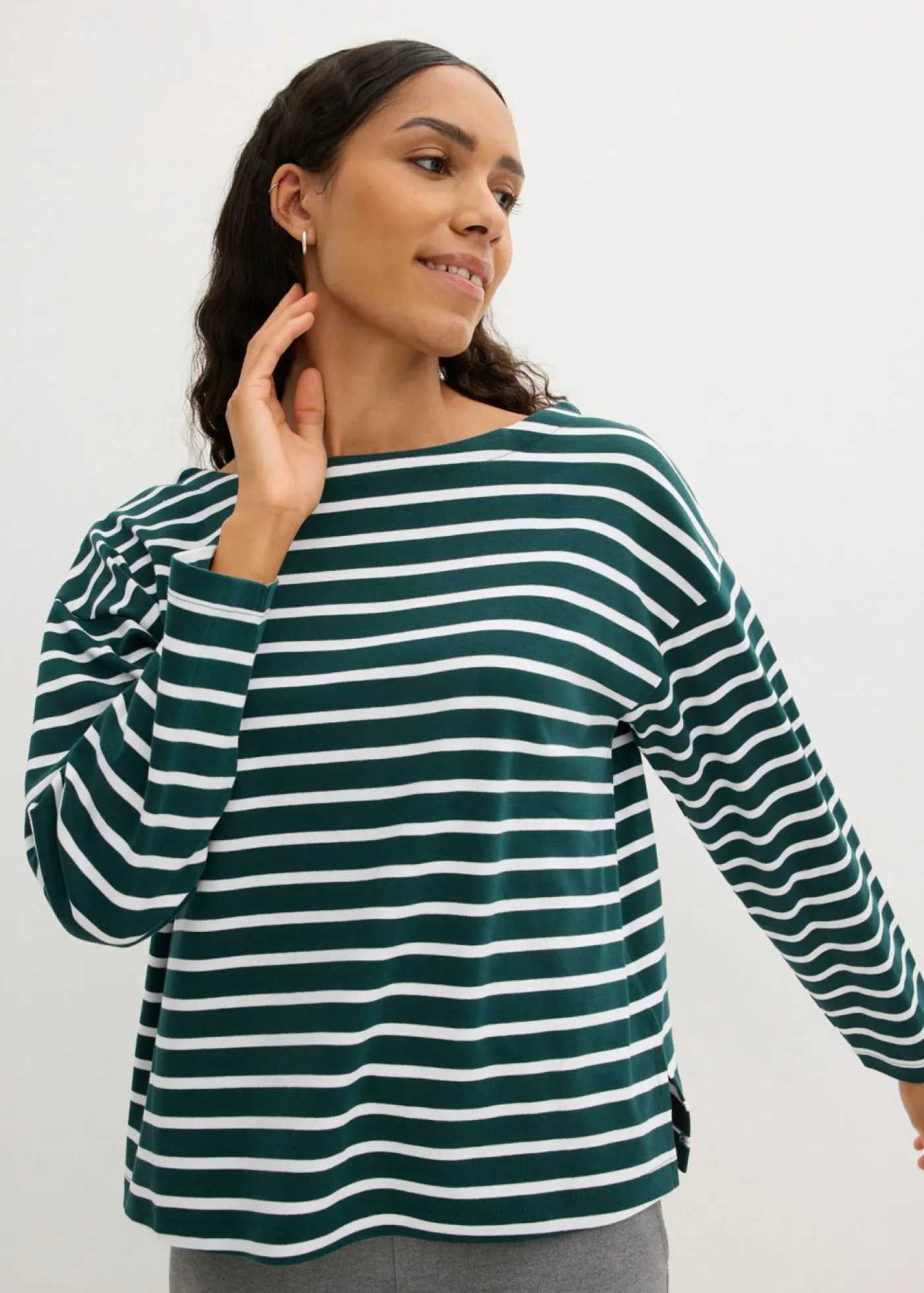 bonprix bonprix Básicos|Camisetas>Camiseta de manga larga de algodón orgánico puro (2 unidades) Verde intenso/blanco de rayas + negro/blanco de rayas