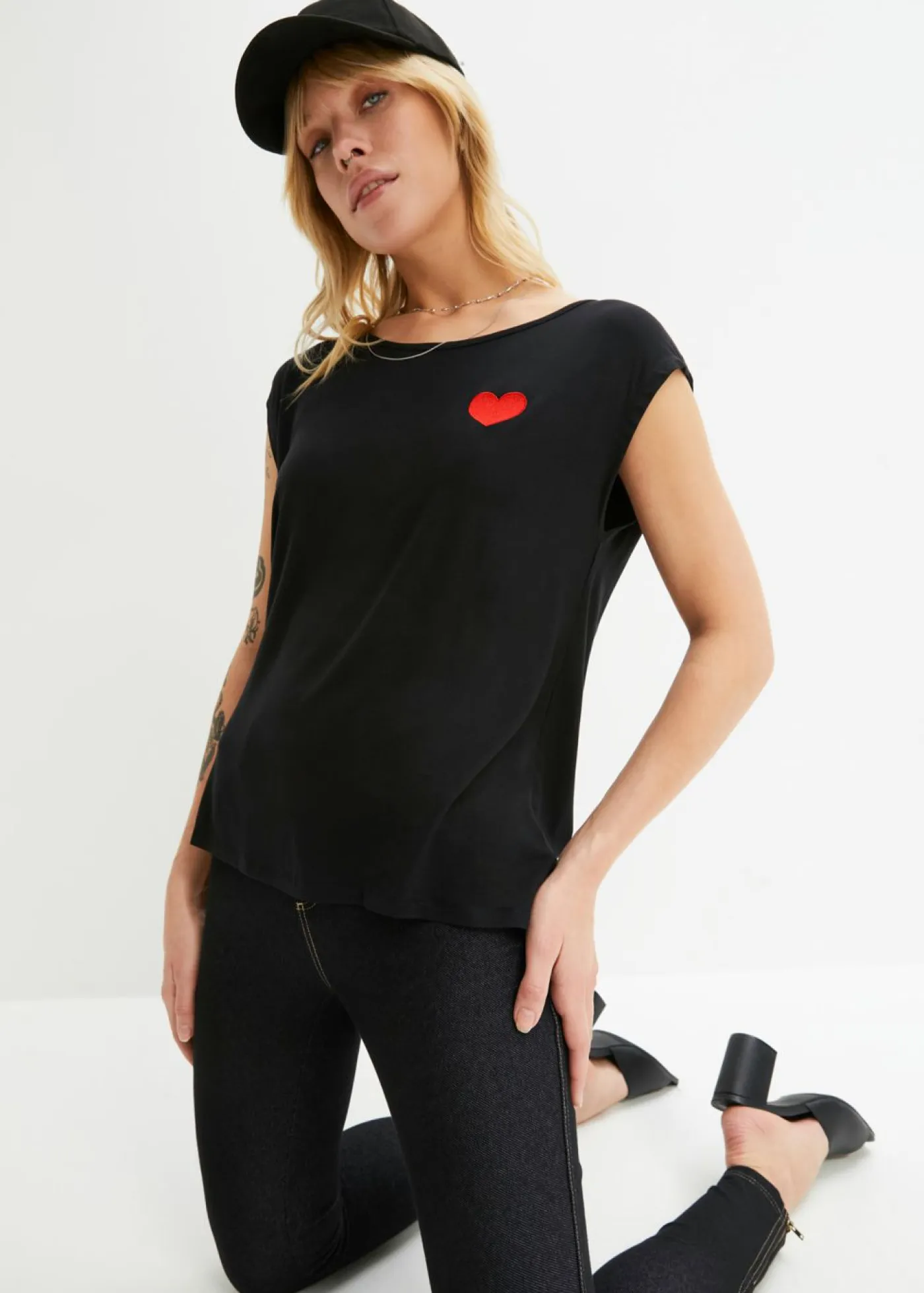 Mujer bonprix bonprix Camiseta de mezcla de viscosa fluida con dobladillo asimétrico