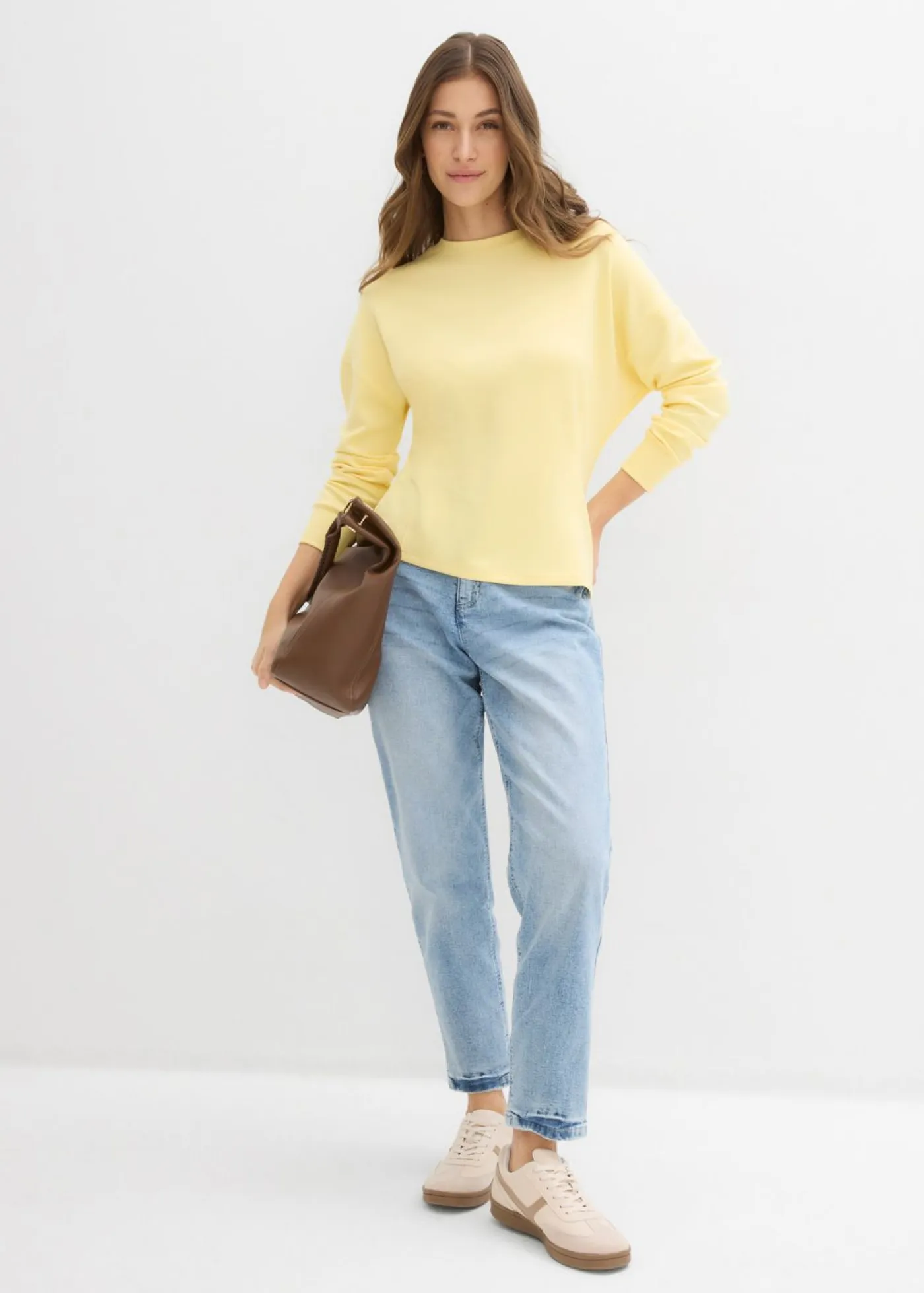 bonprix bonprix Ropa Cómoda|Novedades>Camiseta de neopreno entallada Amarillo claro