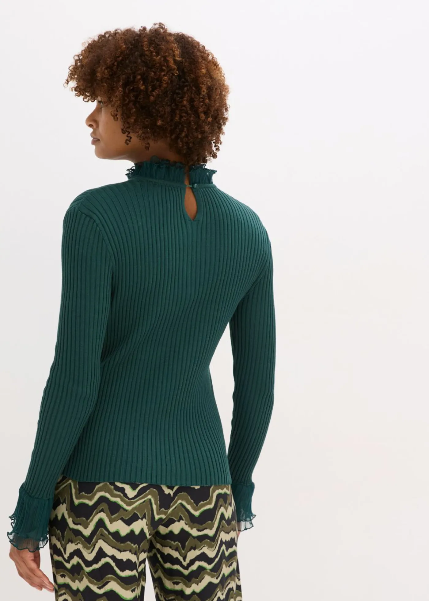 Mujer bonprix bonprix Camiseta de punto fino con volantes de gasa