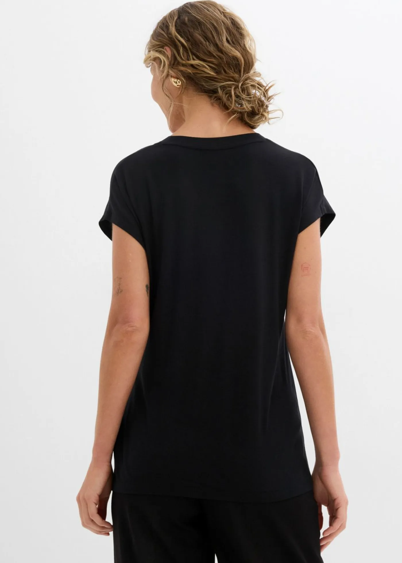 bonprix bonprix Camisetas>Camiseta de suave mezcla de viscosa Negro